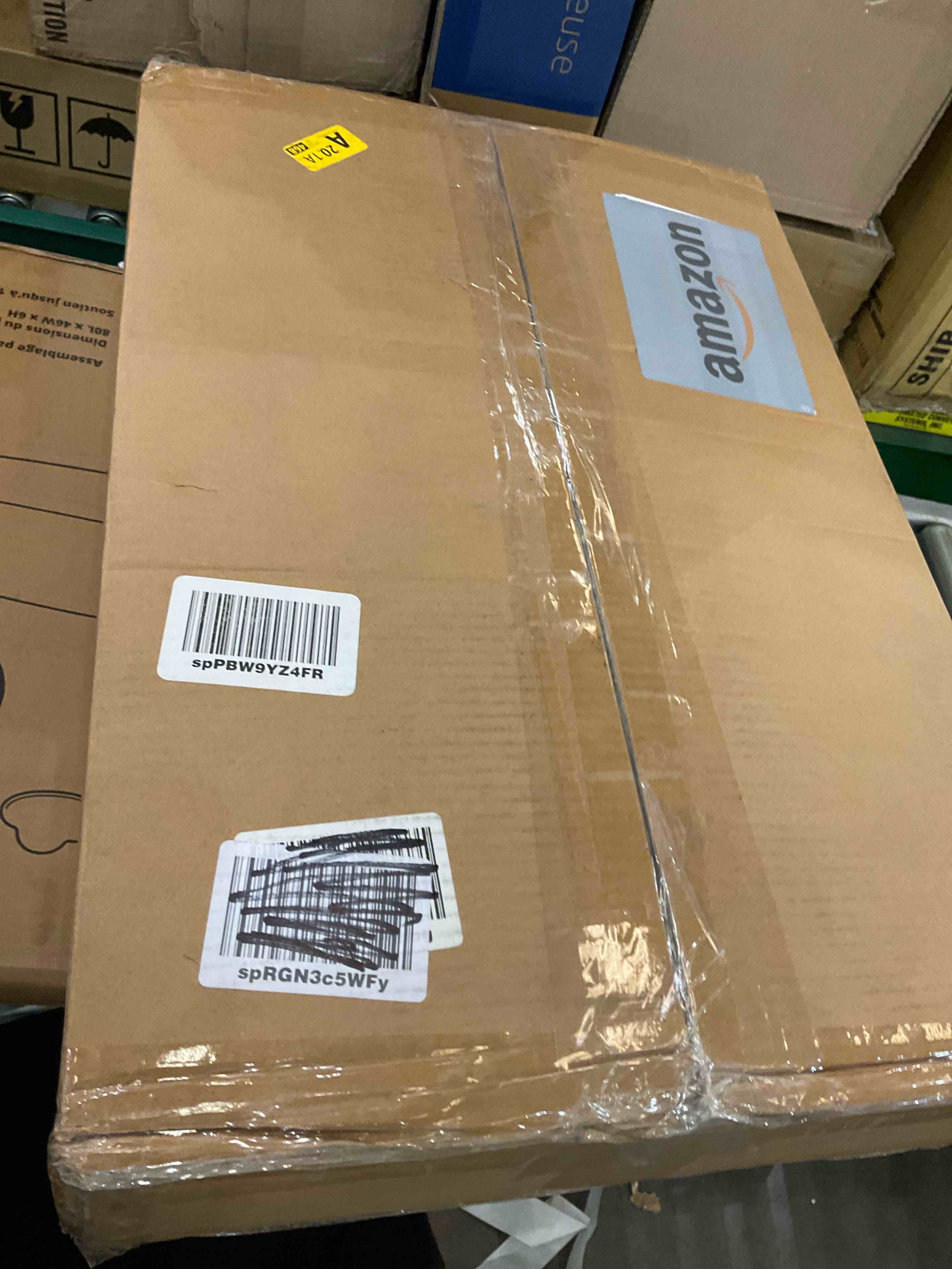 https://s3.amazonaws.com/lotting-images-prod/BargainHunt/EXS01227221_1710781373012.jpeg