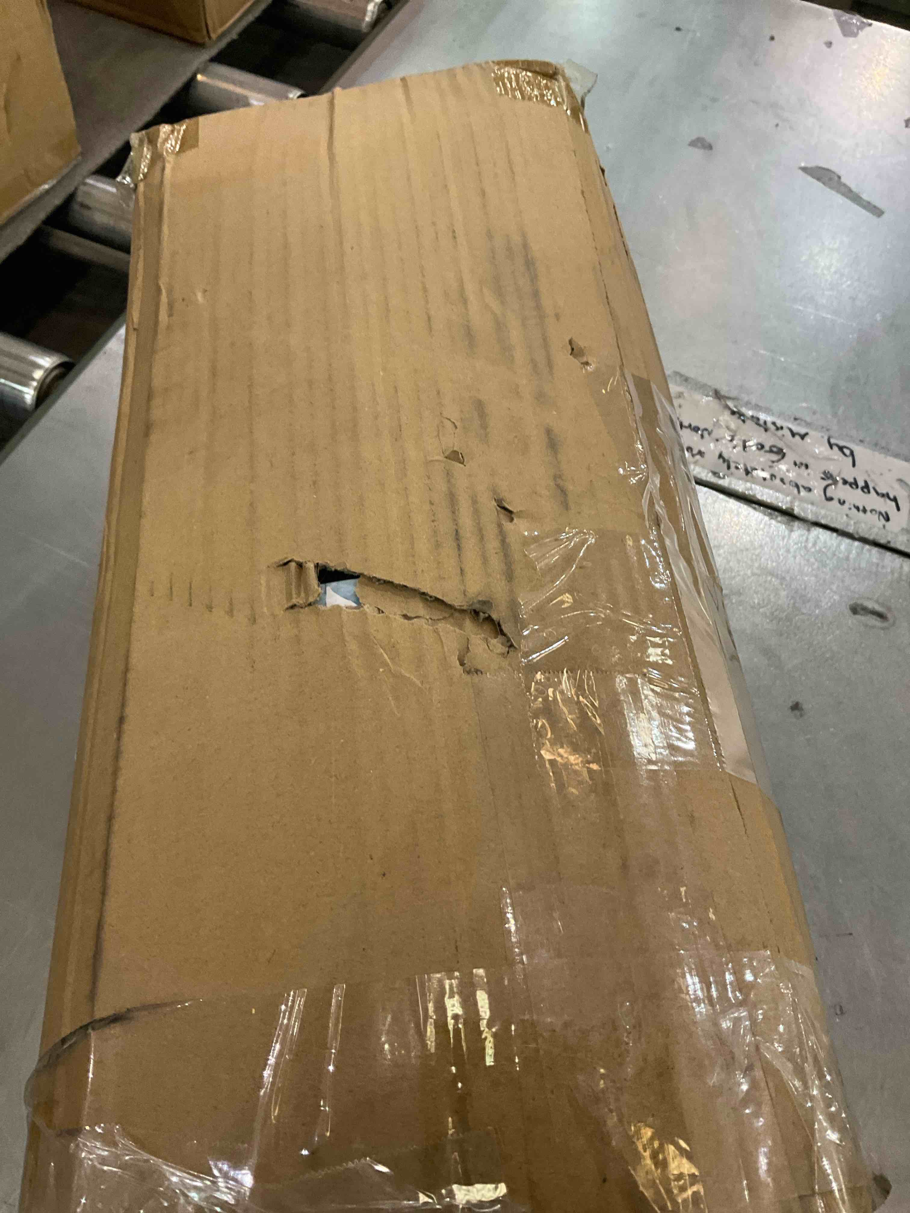 HIARUO 3-Piece King Quilt Set - Soft Warm Ultrasonic Reversible Coverlet Bedspread Set (104 x 90 Inch) with 2 Pillow Sham (20 x 26 Inch), Black