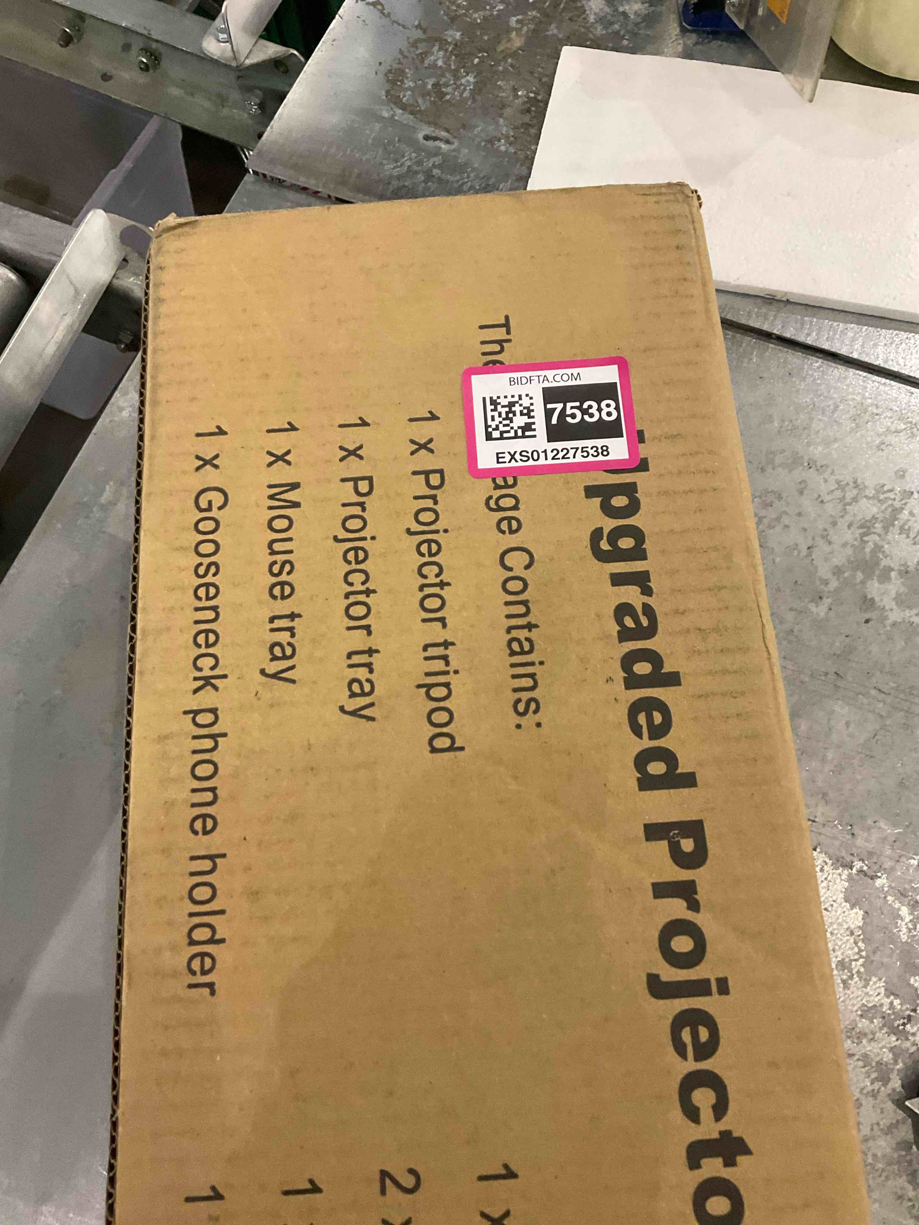 https://s3.amazonaws.com/lotting-images-prod/BargainHunt/EXS01227538_1710159786689.jpeg