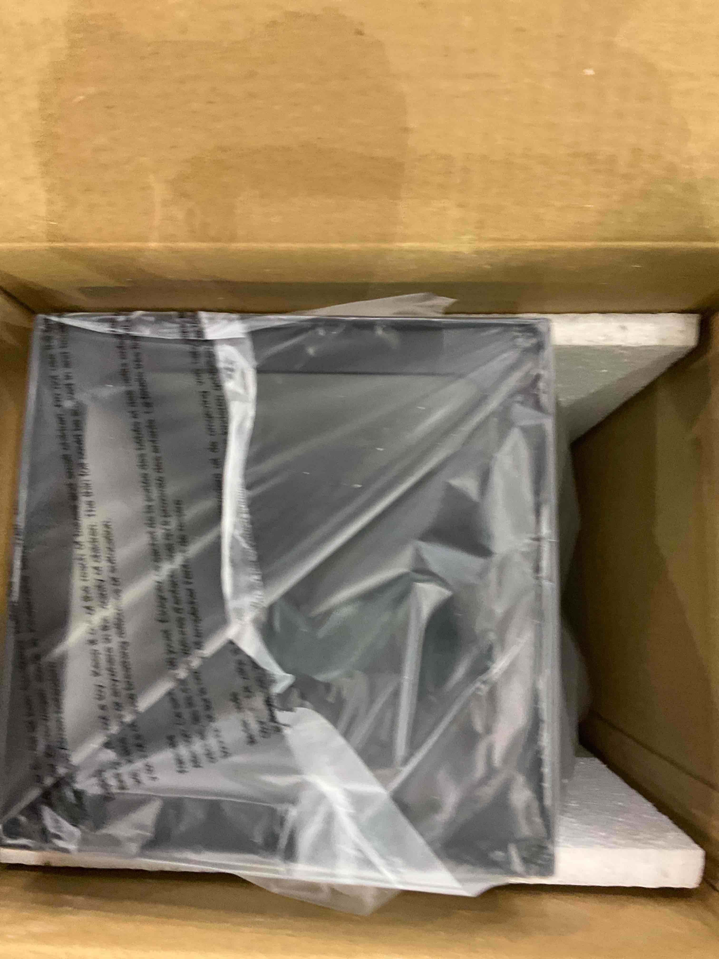 https://s3.amazonaws.com/lotting-images-prod/BargainHunt/EXS01227549_1710161108796.jpeg