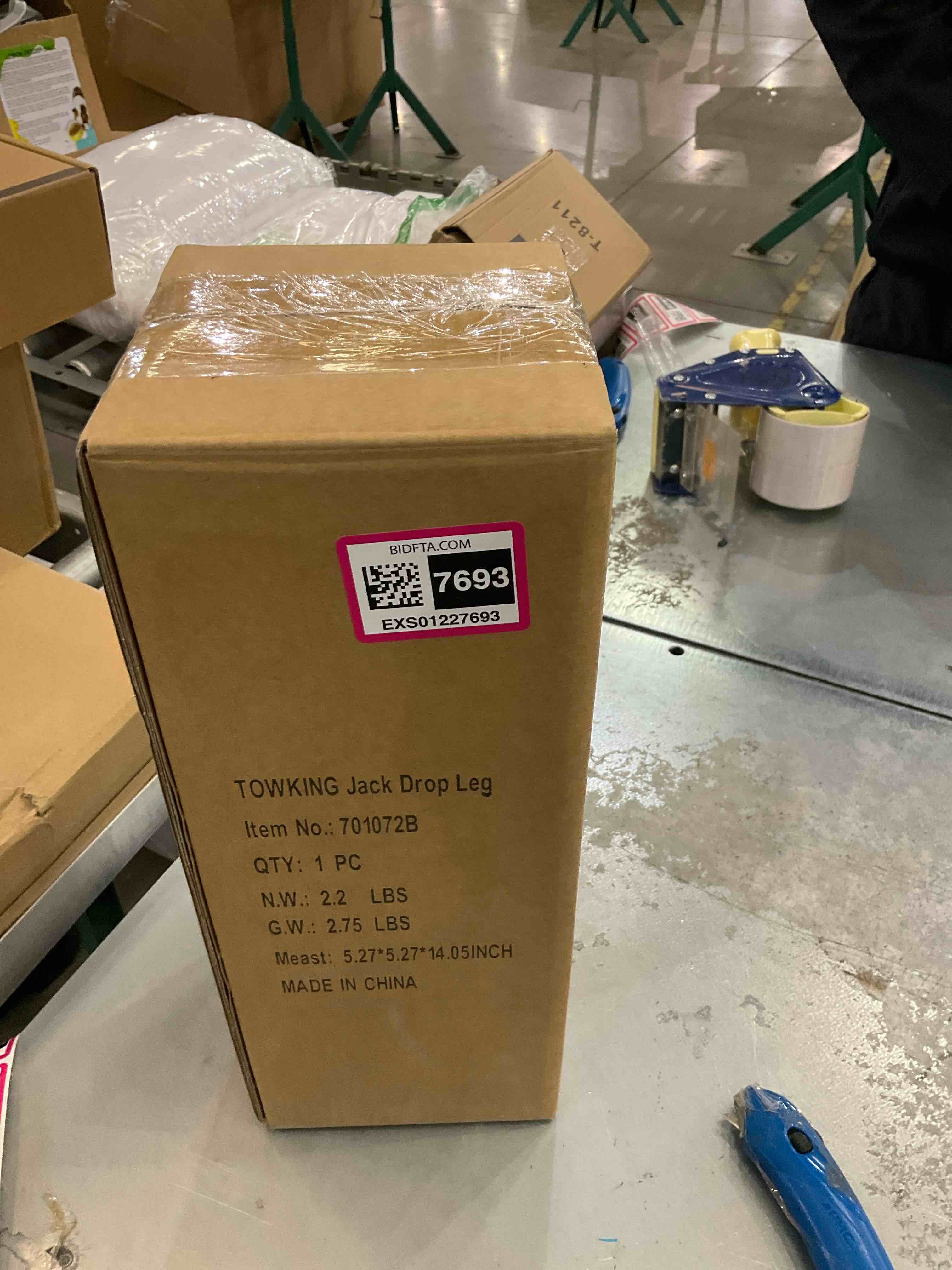 https://s3.amazonaws.com/lotting-images-prod/BargainHunt/EXS01227693_1710183291962.jpeg