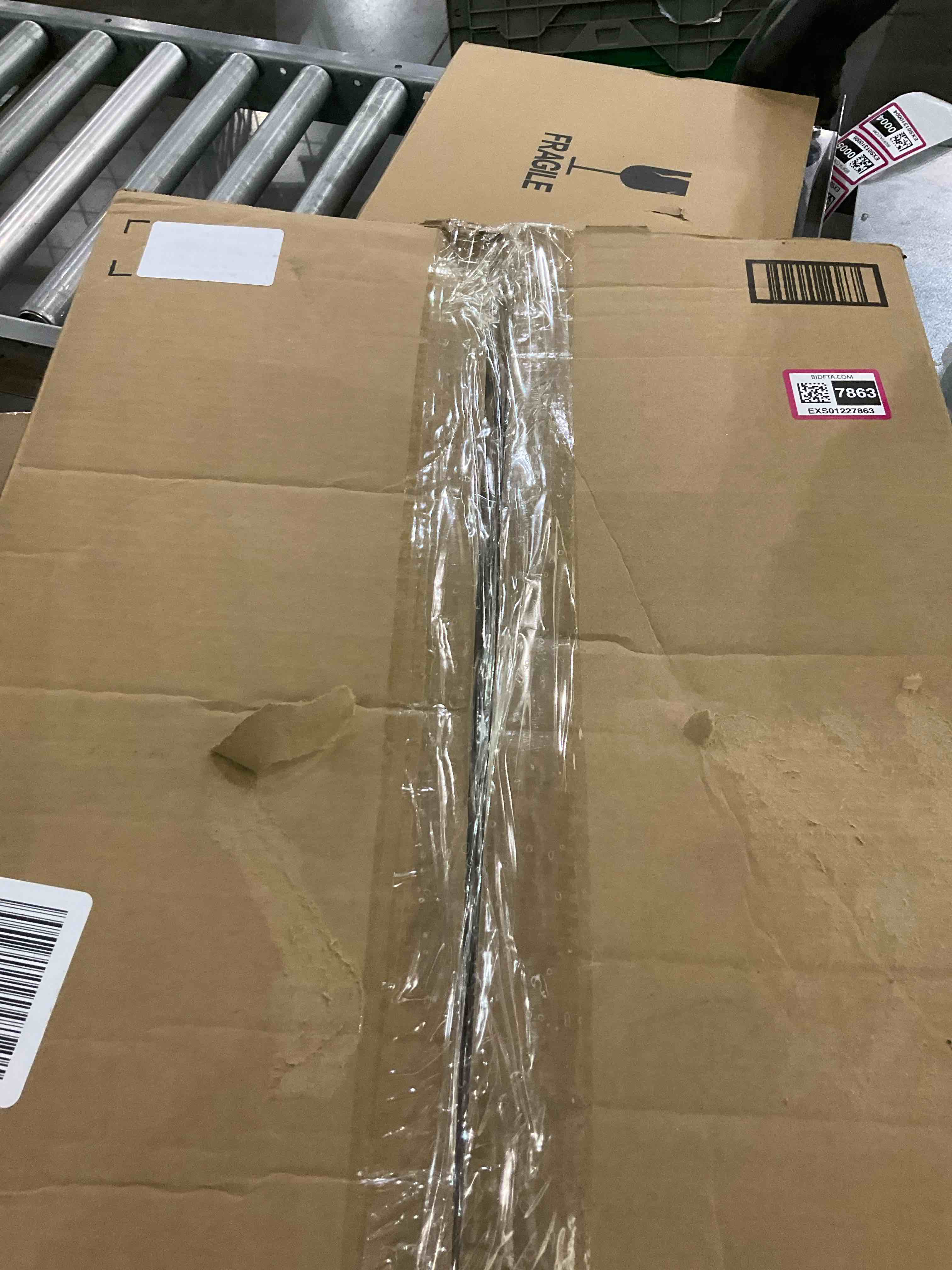 https://s3.amazonaws.com/lotting-images-prod/BargainHunt/EXS01227863_1710334021752.jpeg