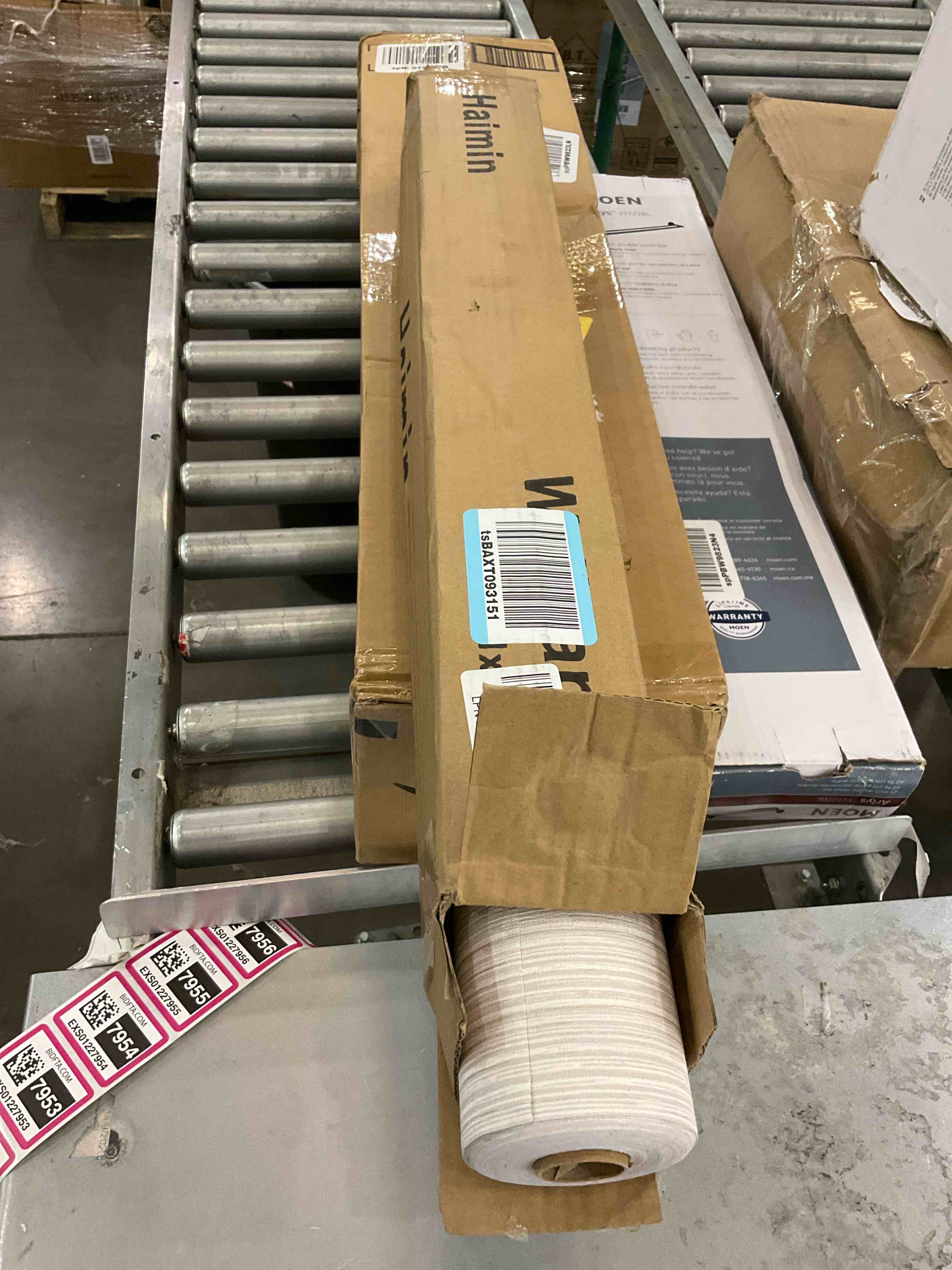 https://s3.amazonaws.com/lotting-images-prod/BargainHunt/EXS01227951_1710351050934.jpeg