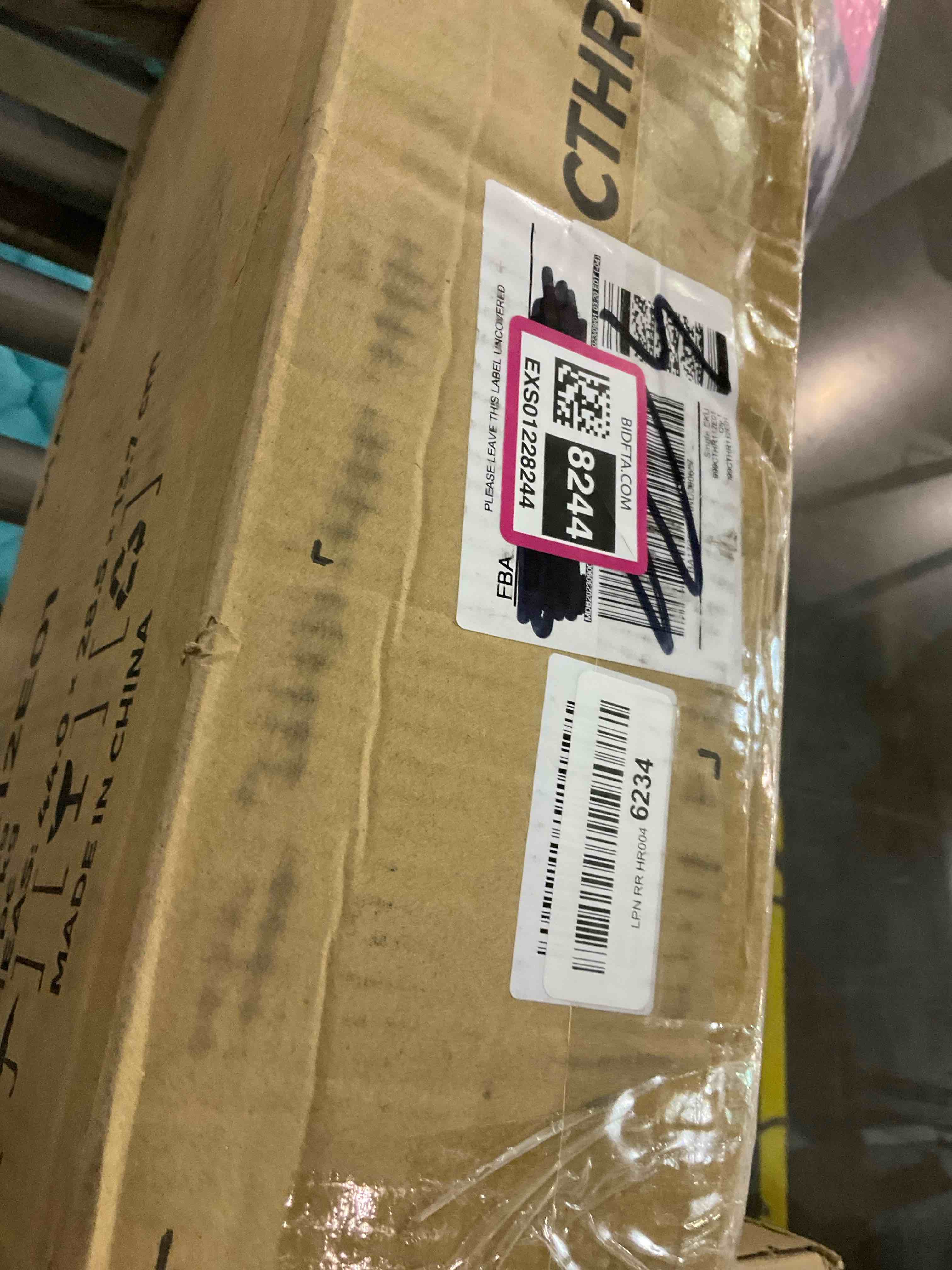https://s3.amazonaws.com/lotting-images-prod/BargainHunt/EXS01228244_1710415763067.jpeg