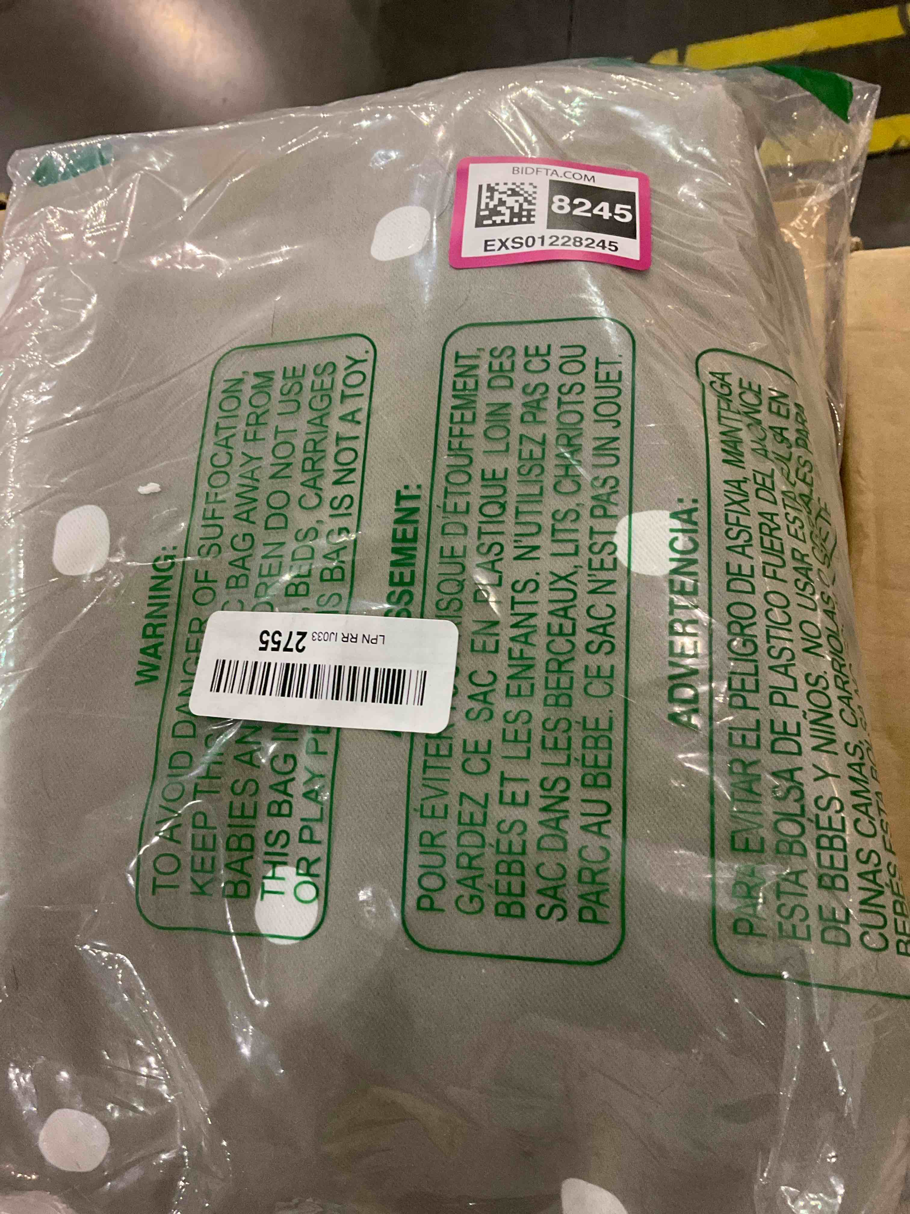https://s3.amazonaws.com/lotting-images-prod/BargainHunt/EXS01228245_1710415894358.jpeg