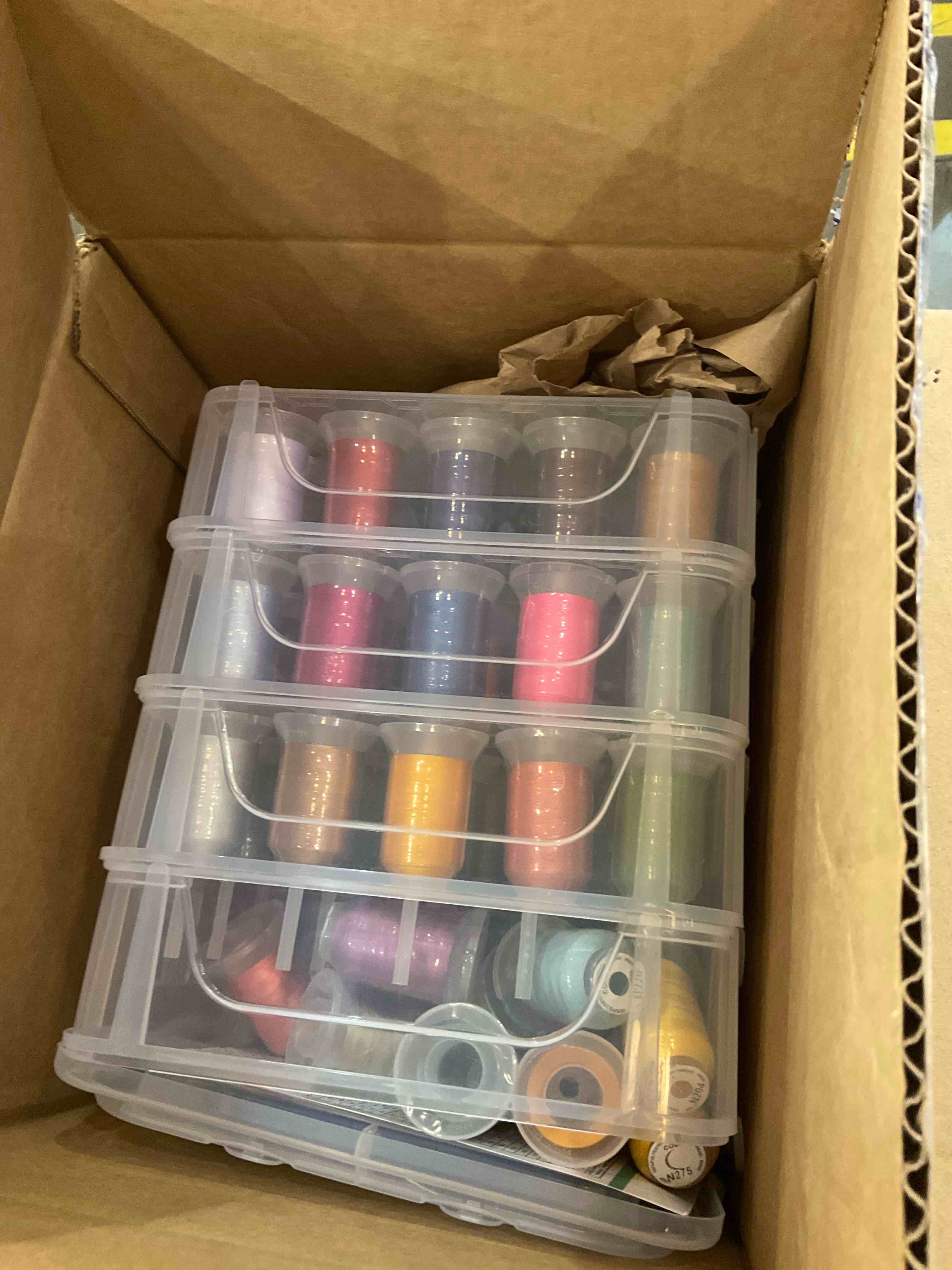 https://s3.amazonaws.com/lotting-images-prod/BargainHunt/EXS01228335_1710434758236.jpeg