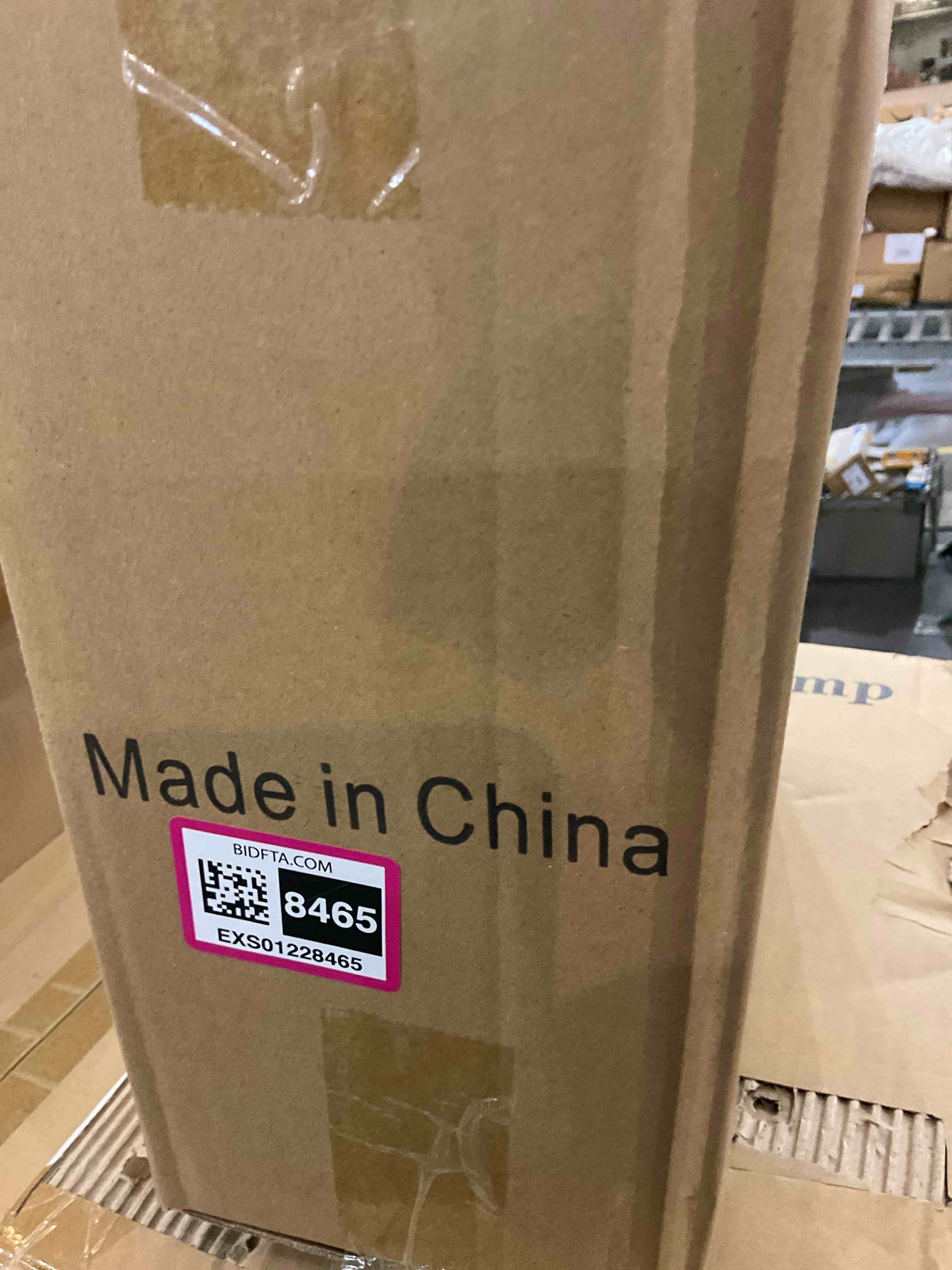 https://s3.amazonaws.com/lotting-images-prod/BargainHunt/EXS01228465_1710771919525.jpeg