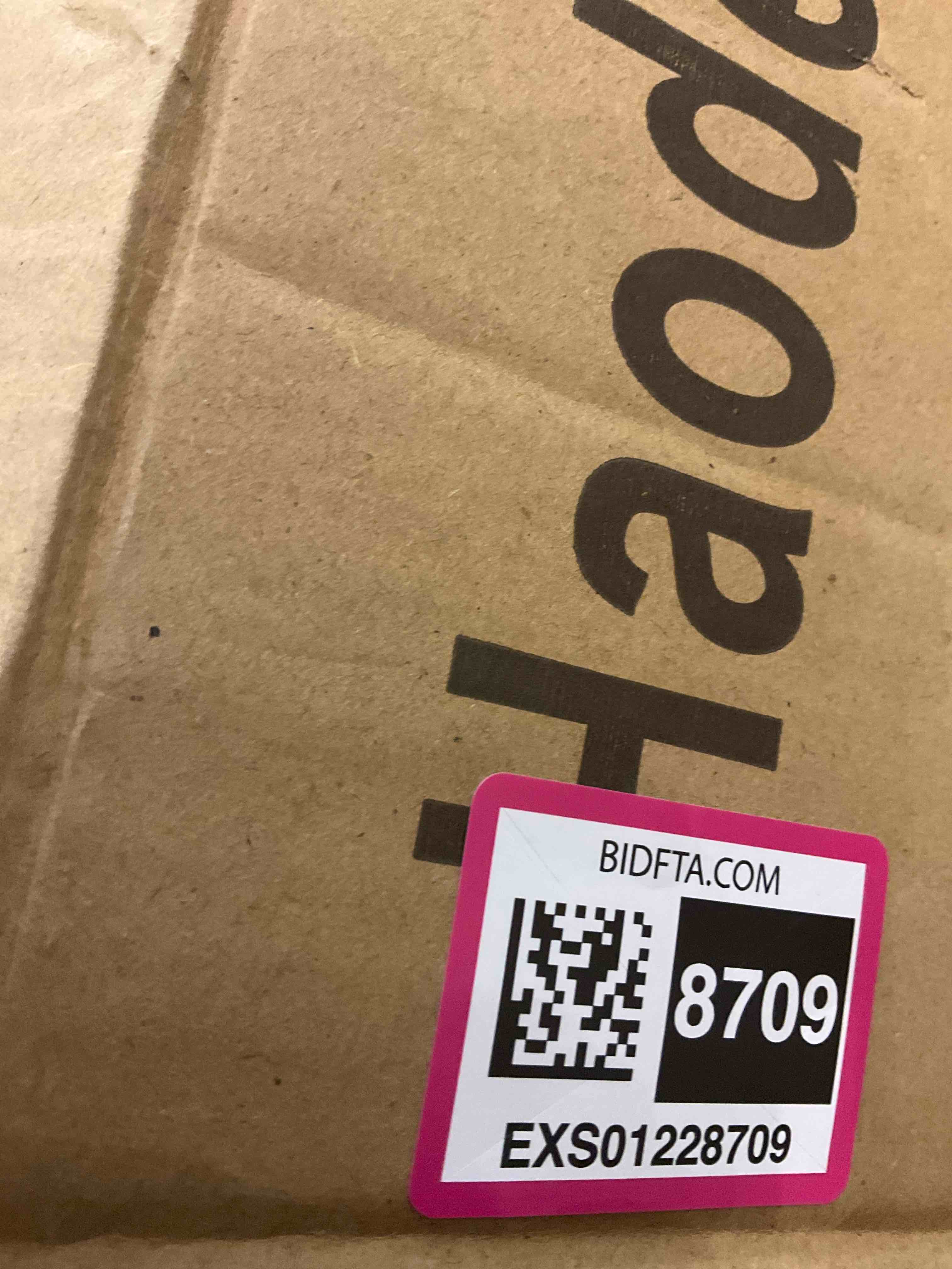 https://s3.amazonaws.com/lotting-images-prod/BargainHunt/EXS01228709_1710945565916.jpeg