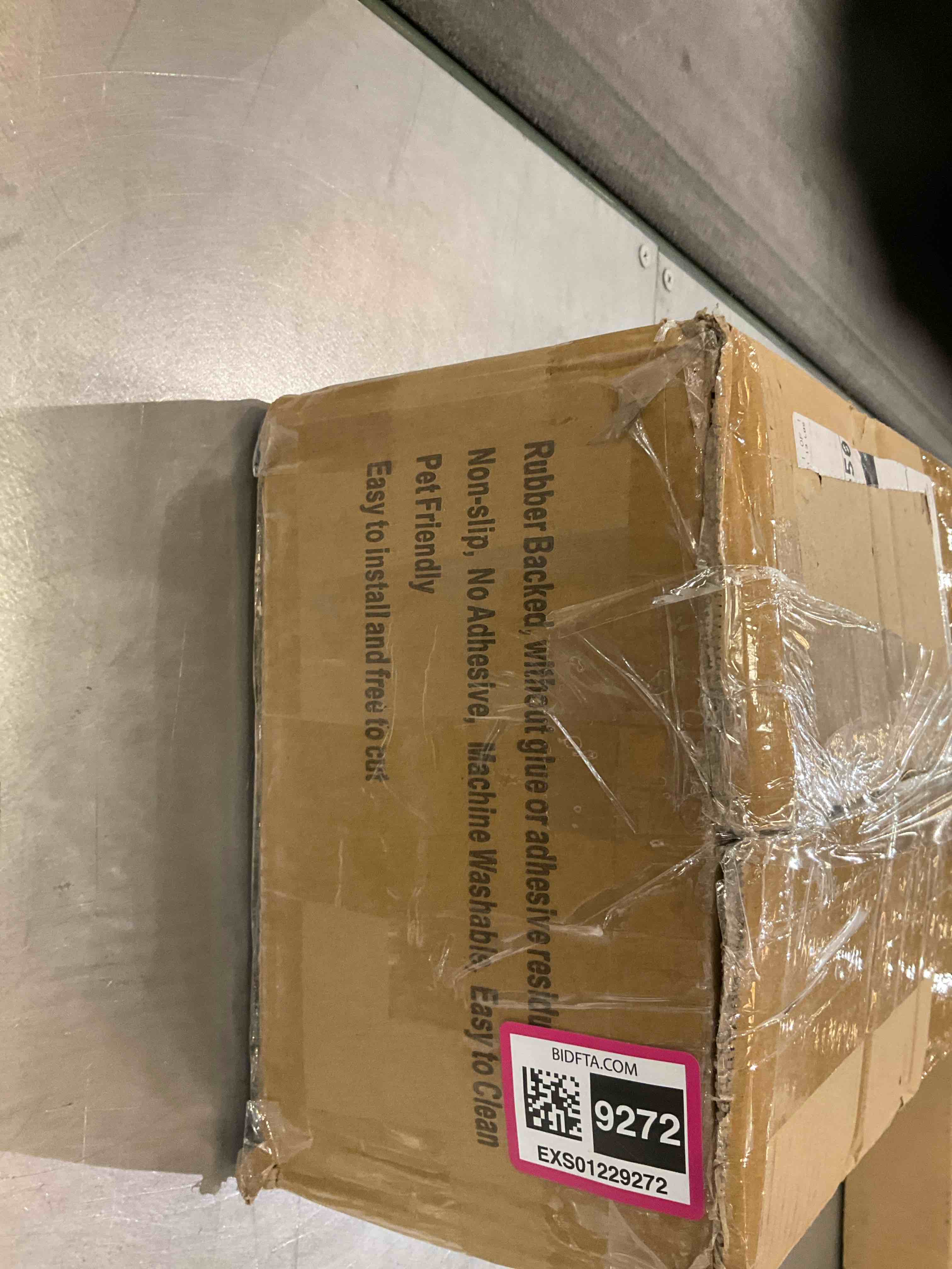 https://s3.amazonaws.com/lotting-images-prod/BargainHunt/EXS01229272_1710863165750.jpeg
