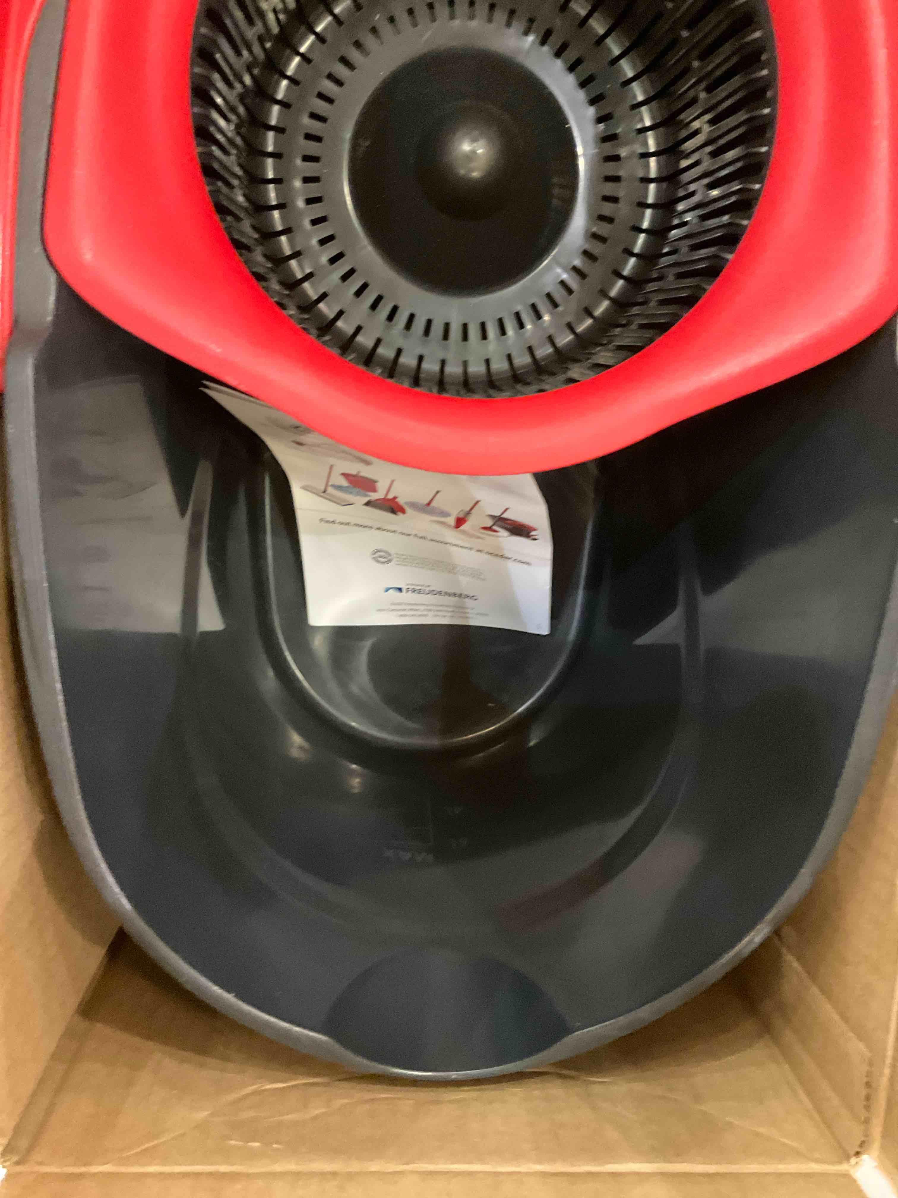 https://s3.amazonaws.com/lotting-images-prod/BargainHunt/EXS01229307_1710869019171.jpeg