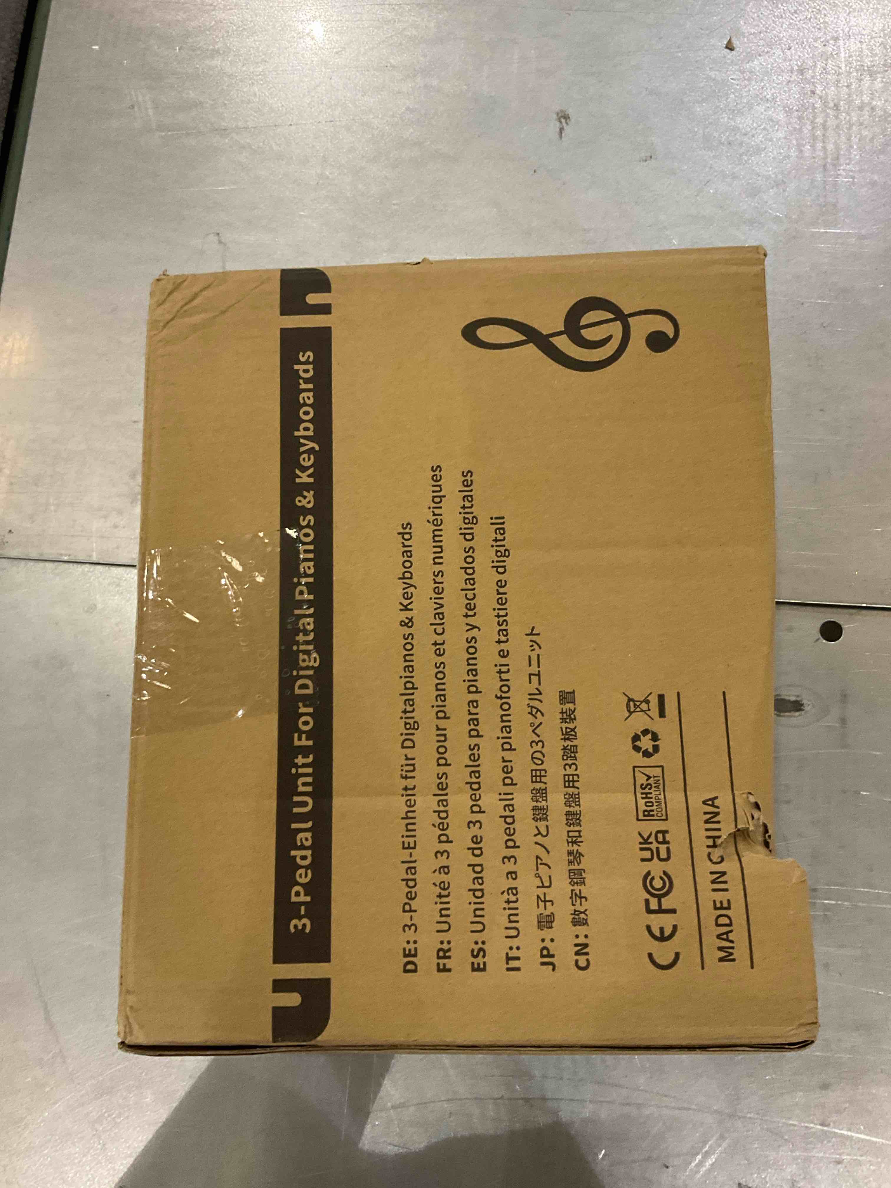 https://s3.amazonaws.com/lotting-images-prod/BargainHunt/EXS01229419_1710943083634.jpeg