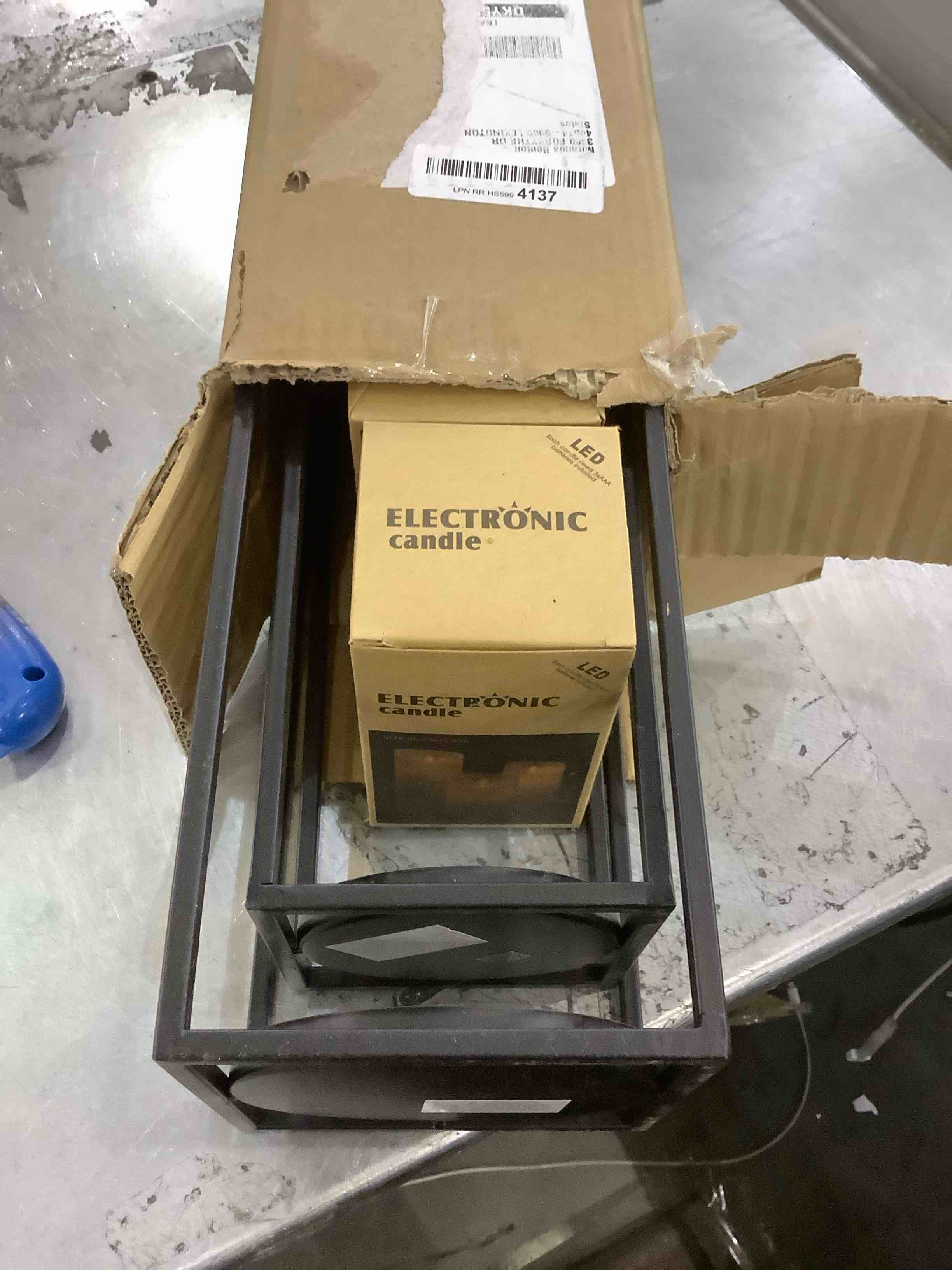 https://s3.amazonaws.com/lotting-images-prod/BargainHunt/EXS01229623_1711629070874.jpeg