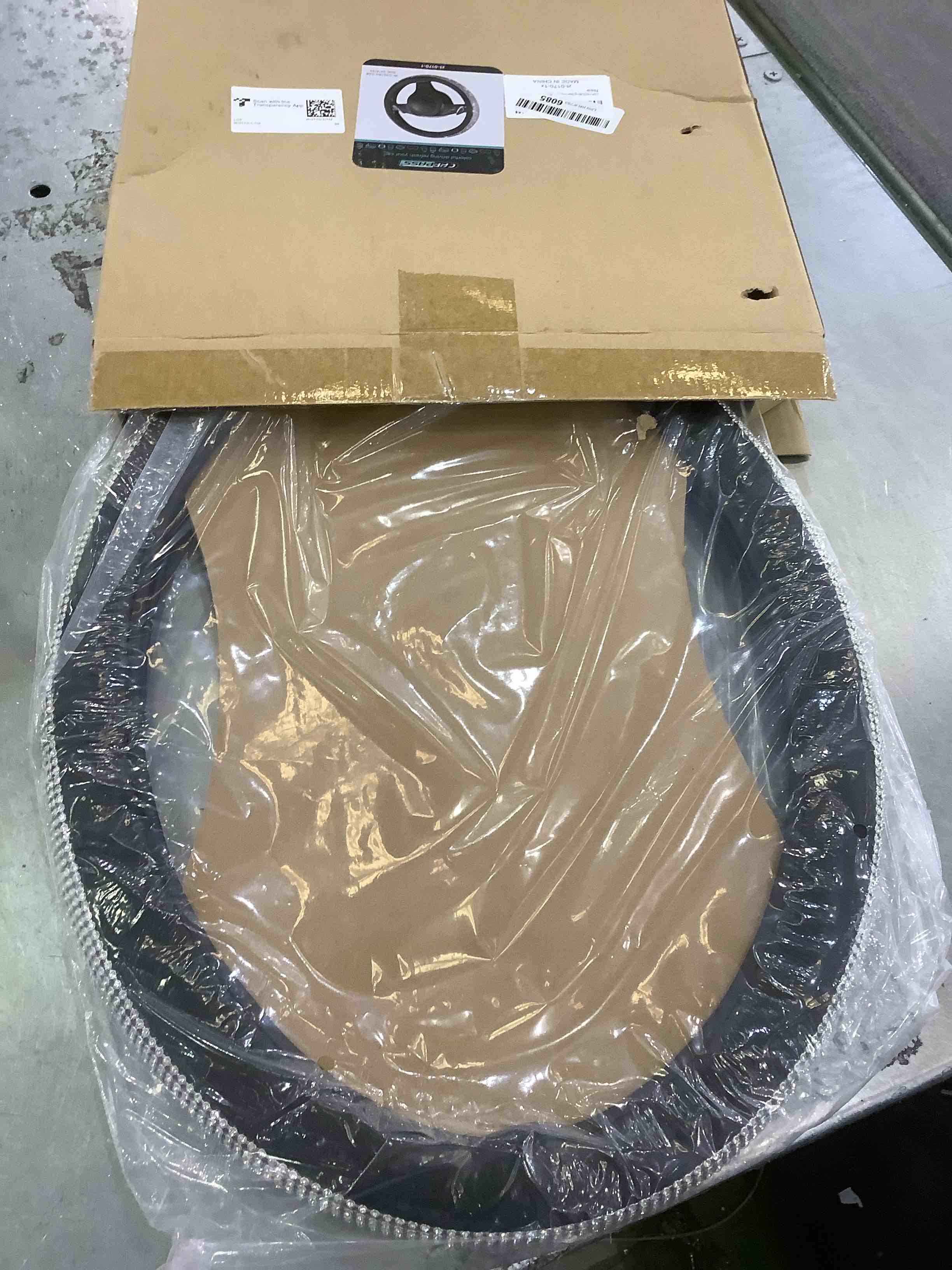 https://s3.amazonaws.com/lotting-images-prod/BargainHunt/EXS01229653_1711633303453.jpeg