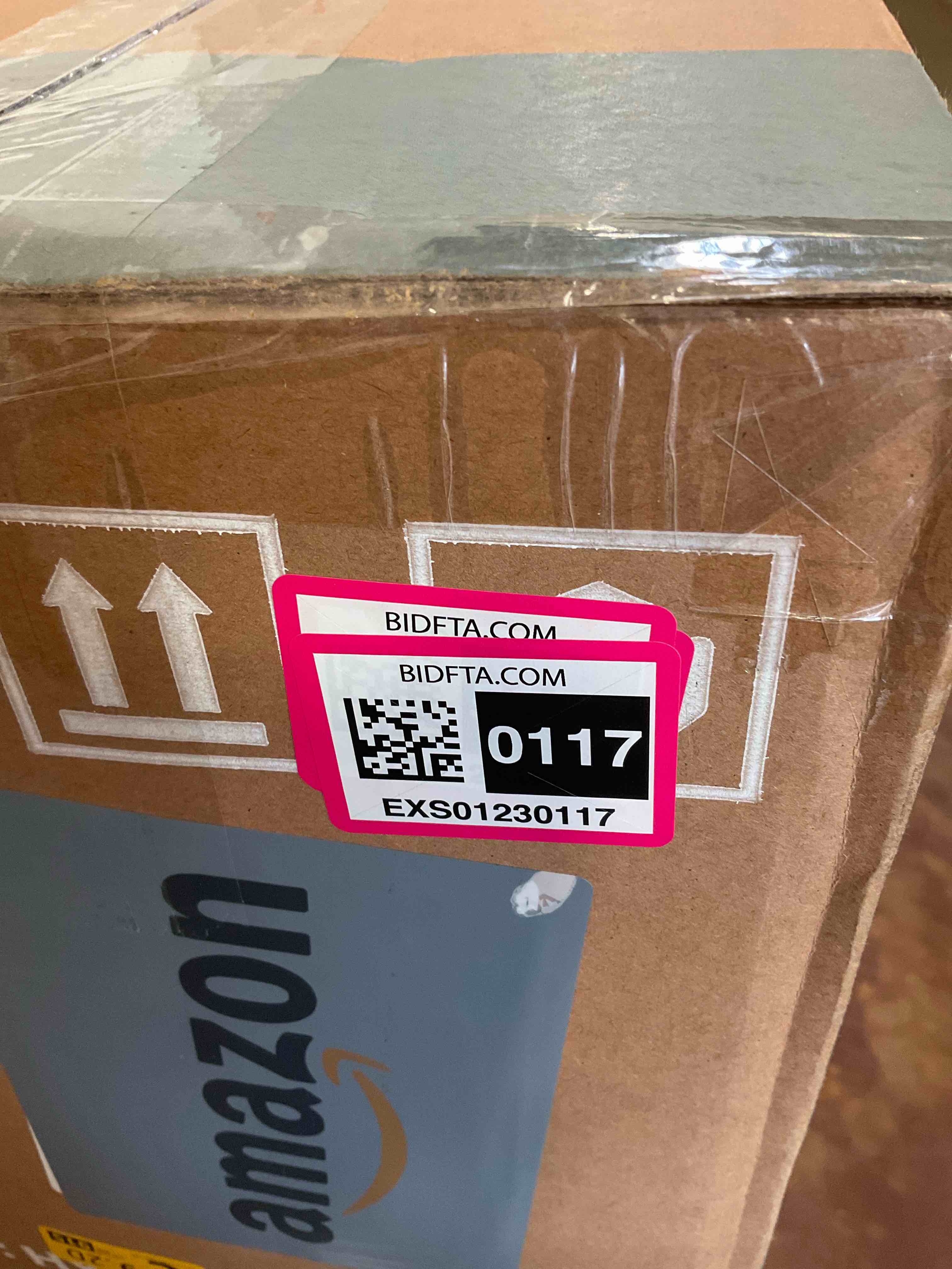 https://s3.amazonaws.com/lotting-images-prod/BargainHunt/EXS01230117_1718236610112.jpeg