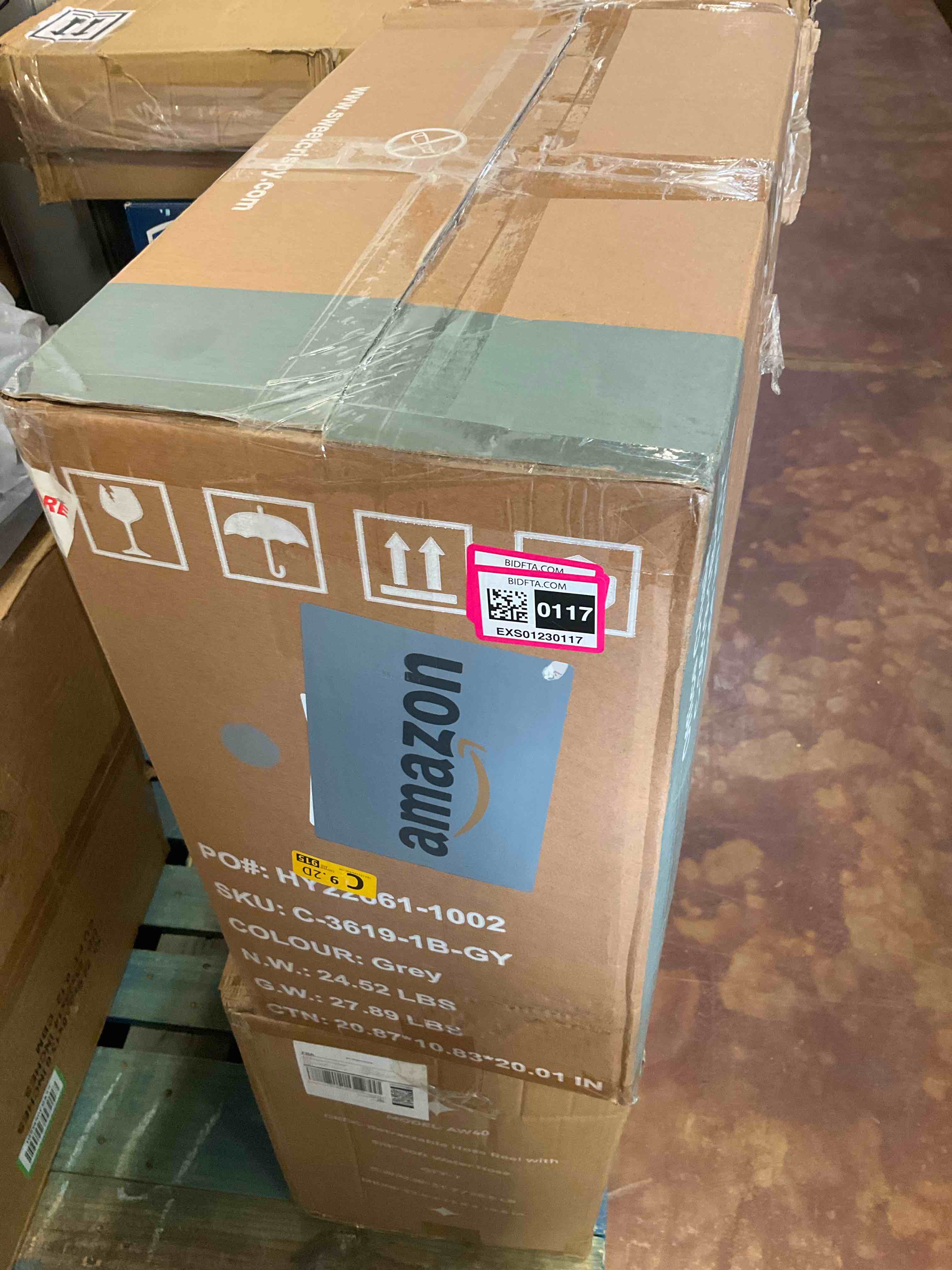 https://s3.amazonaws.com/lotting-images-prod/BargainHunt/EXS01230117_1718236612393.jpeg