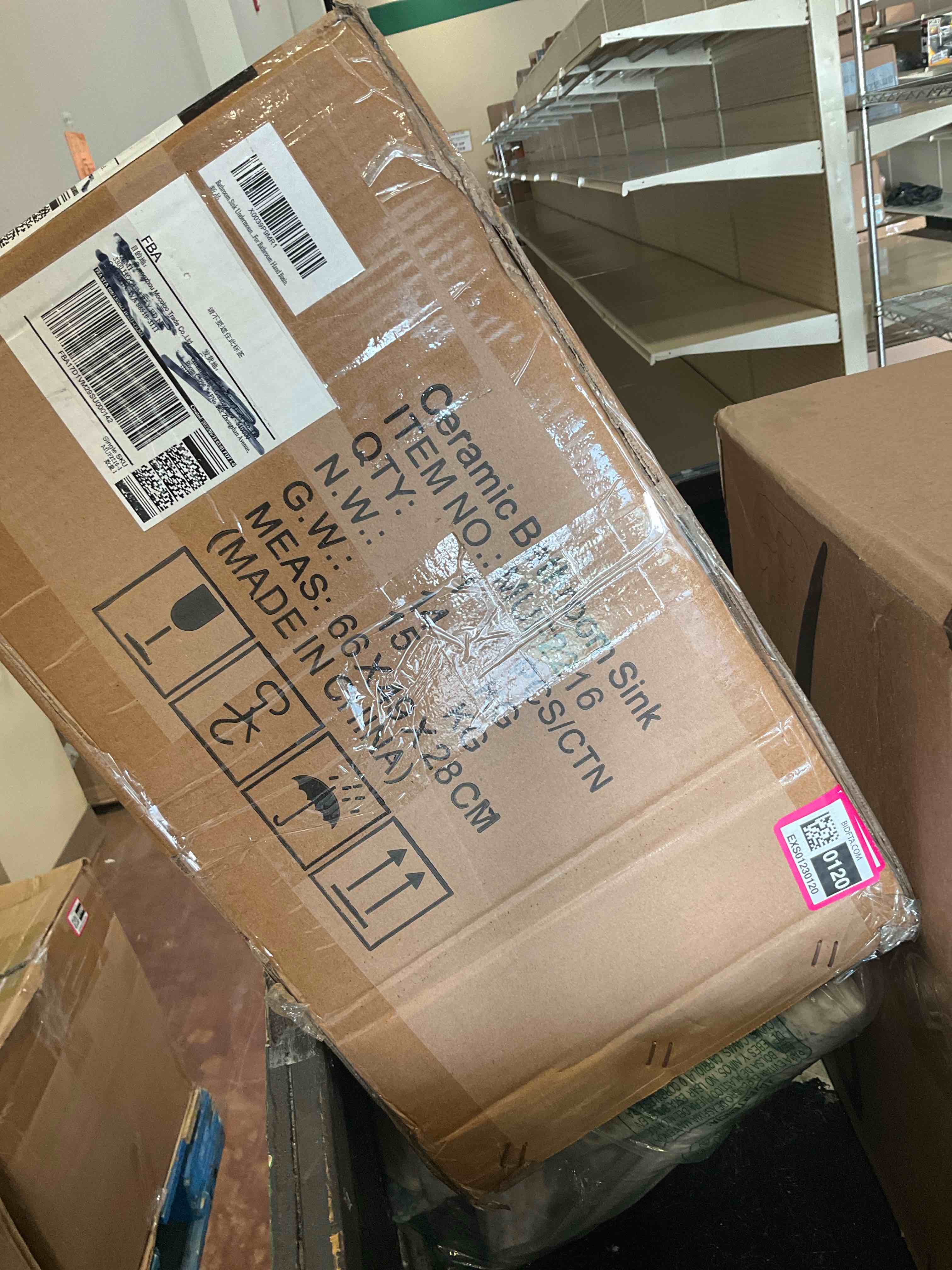 https://s3.amazonaws.com/lotting-images-prod/BargainHunt/EXS01230120_1718236893823.jpeg