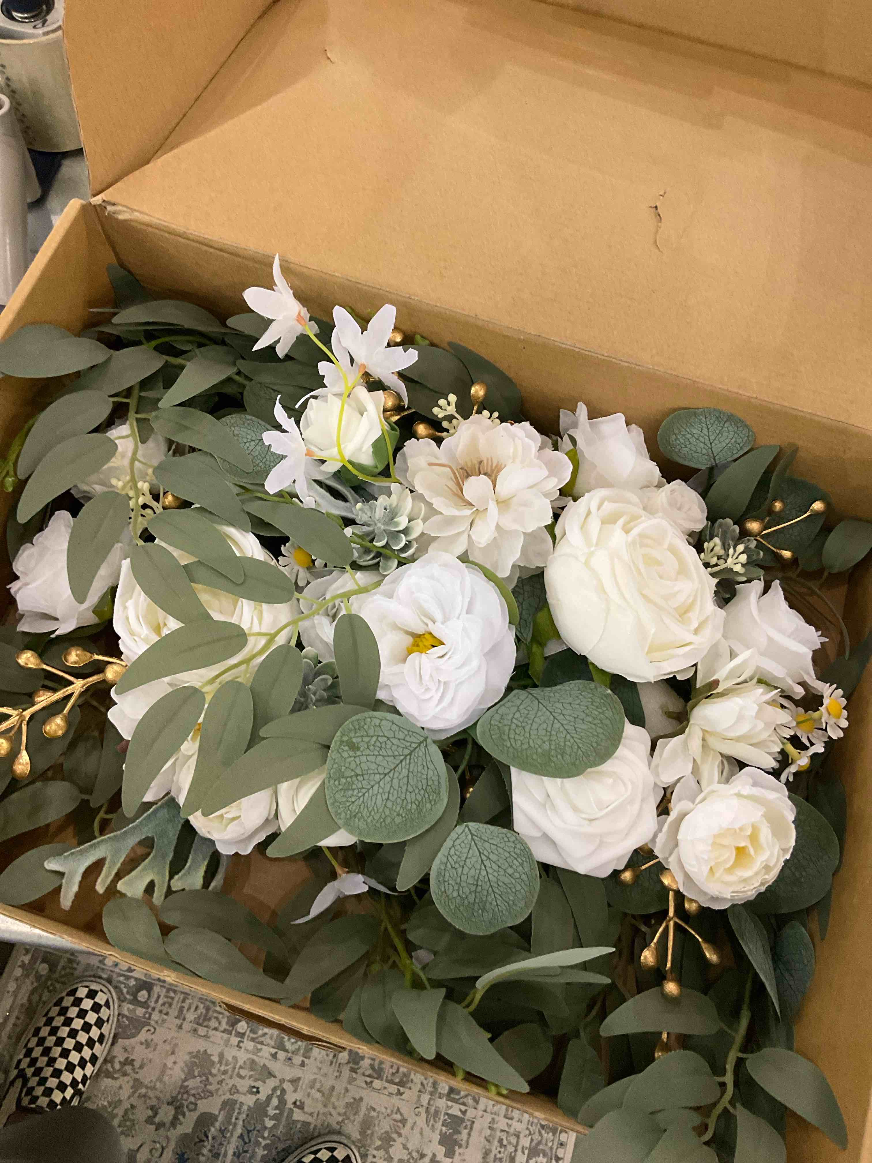 https://s3.amazonaws.com/lotting-images-prod/BargainHunt/EXS01230564_1712070520623.jpeg