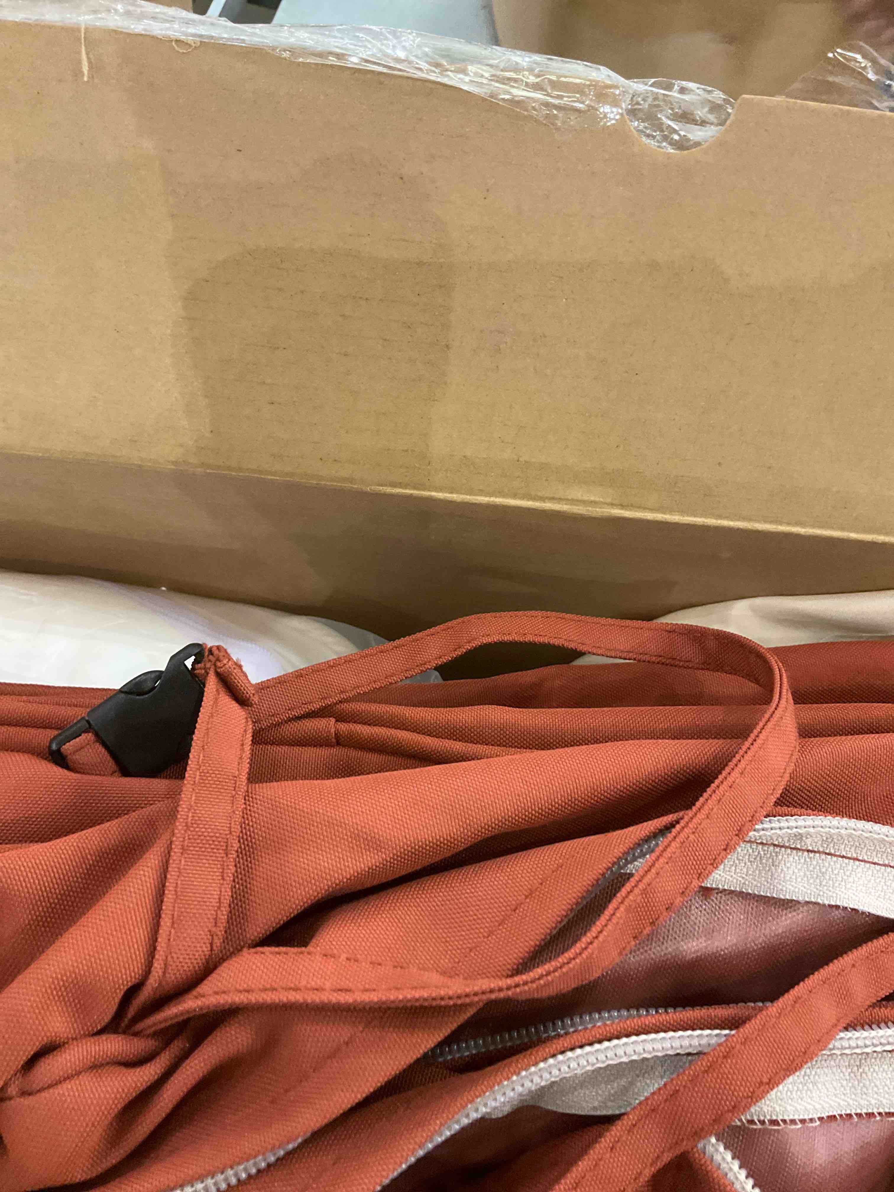 https://s3.amazonaws.com/lotting-images-prod/BargainHunt/EXS01230833_1712762117288.jpeg