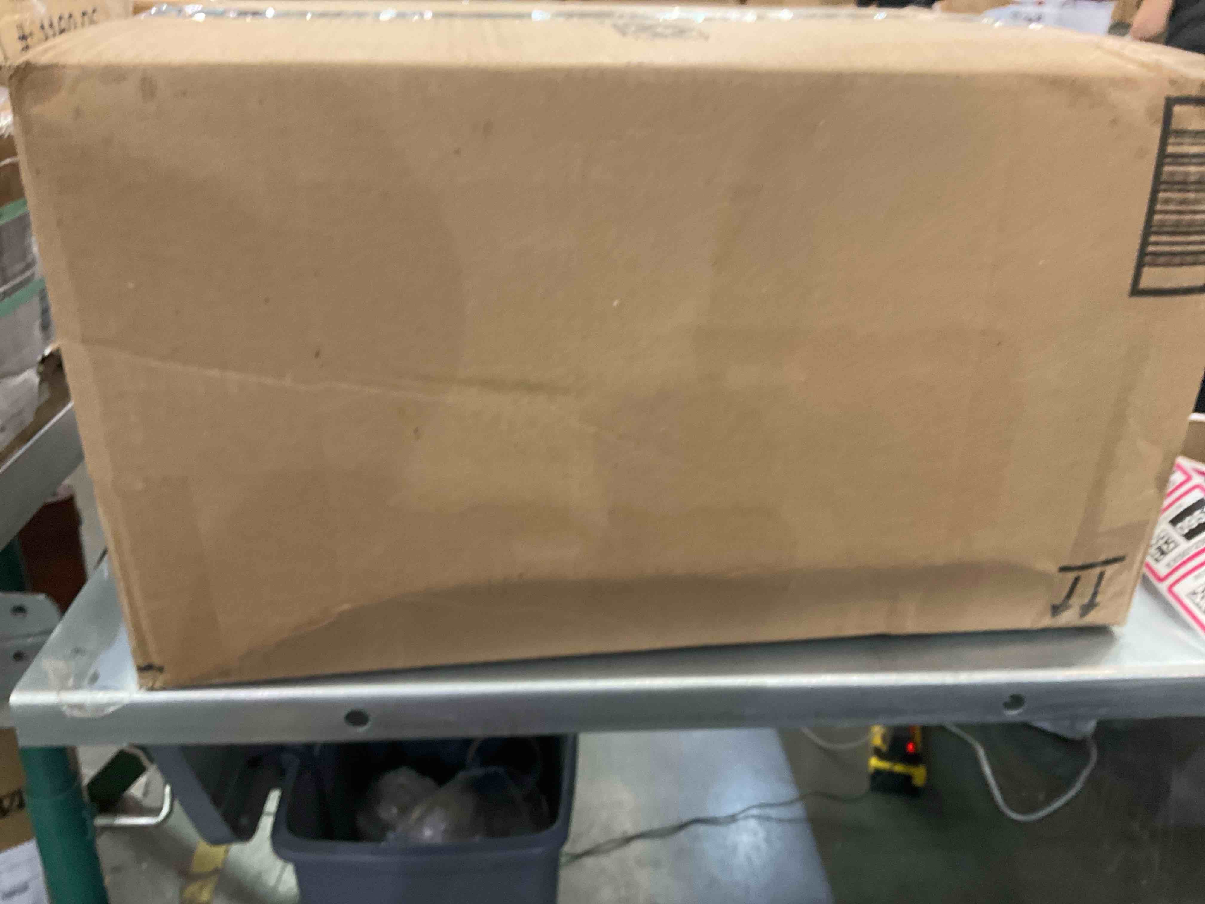 https://s3.amazonaws.com/lotting-images-prod/BargainHunt/EXS01230947_1712855955391.jpeg