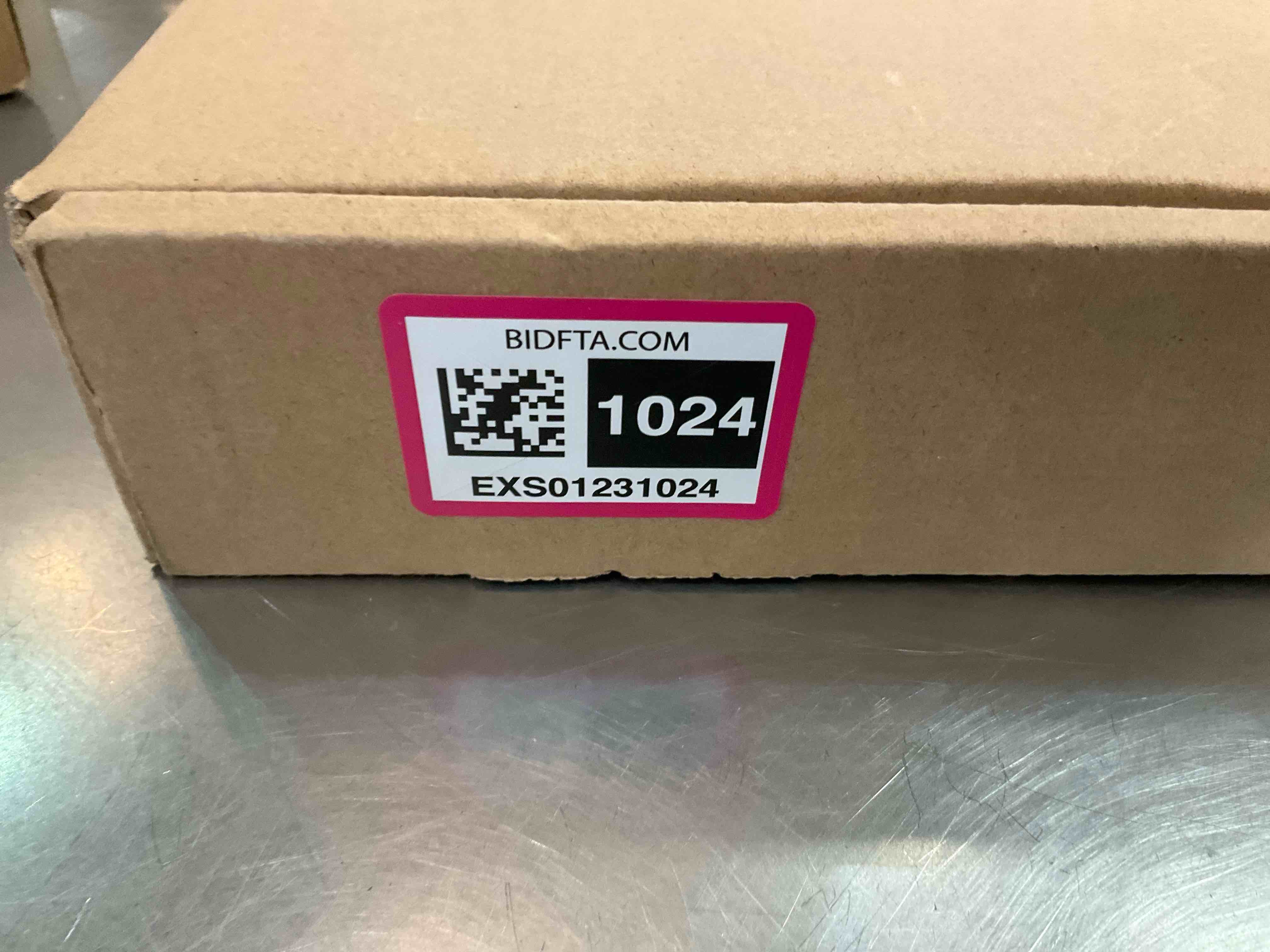 https://s3.amazonaws.com/lotting-images-prod/BargainHunt/EXS01231024_1712941146760.jpeg