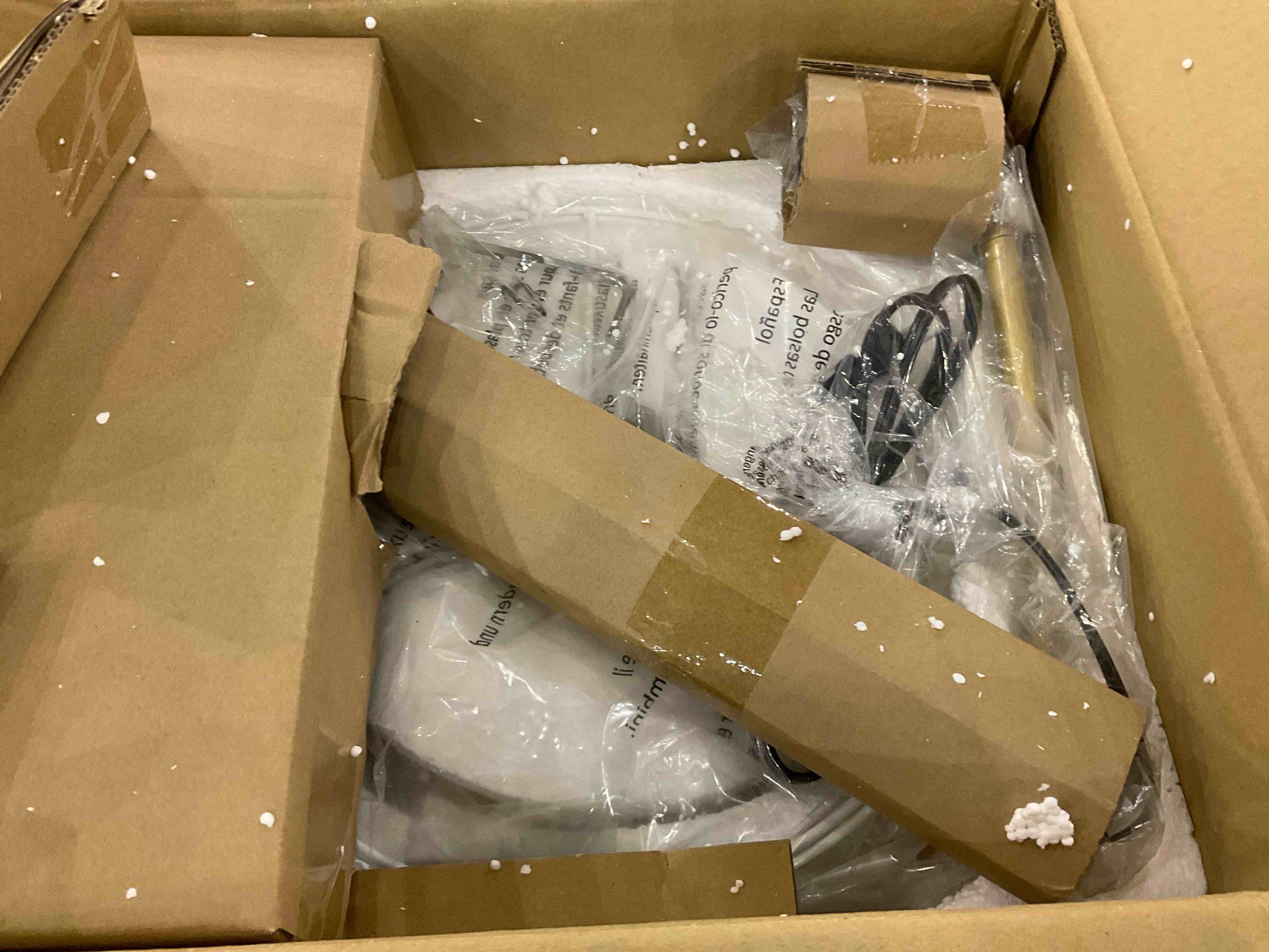 https://s3.amazonaws.com/lotting-images-prod/BargainHunt/EXS01231251_1713269080869.jpeg