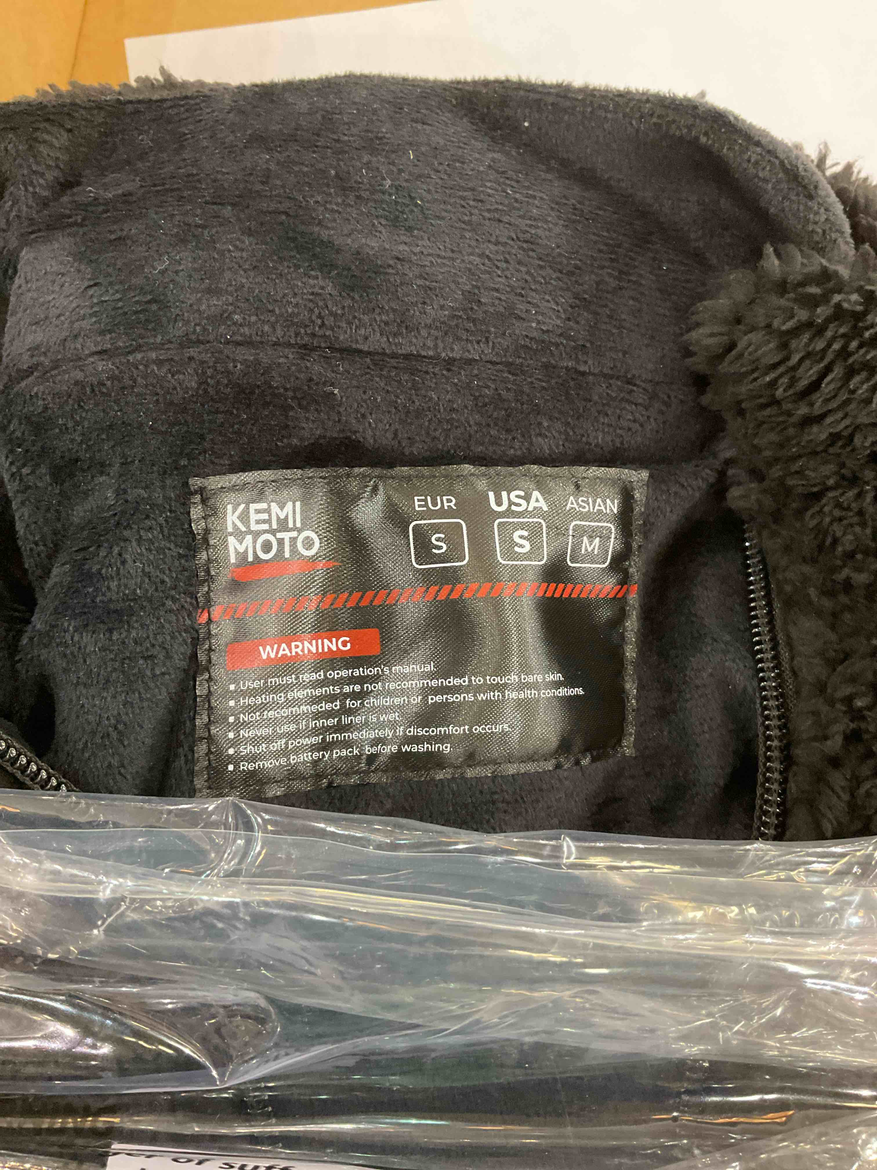 https://s3.amazonaws.com/lotting-images-prod/BargainHunt/EXS01231322_1713280222493.jpeg