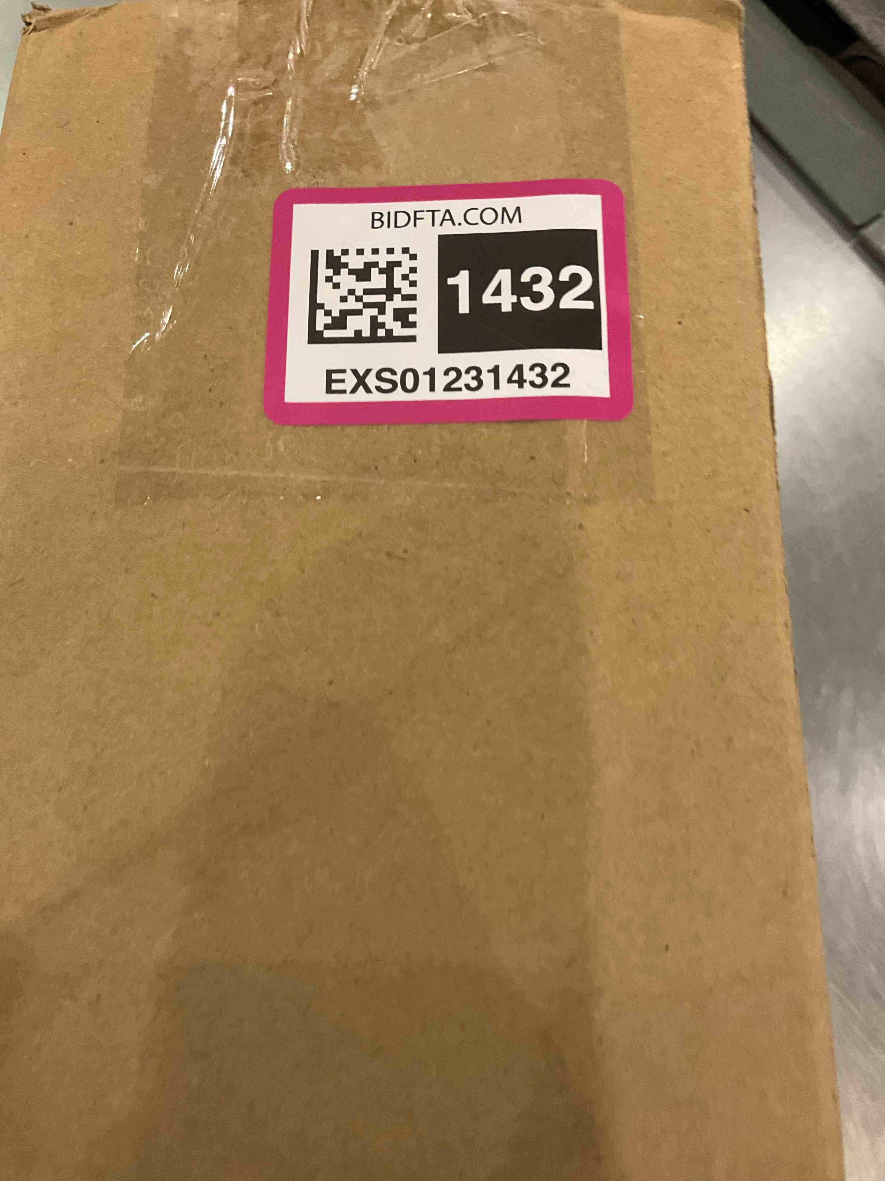 https://s3.amazonaws.com/lotting-images-prod/BargainHunt/EXS01231432_1713361027602.jpeg