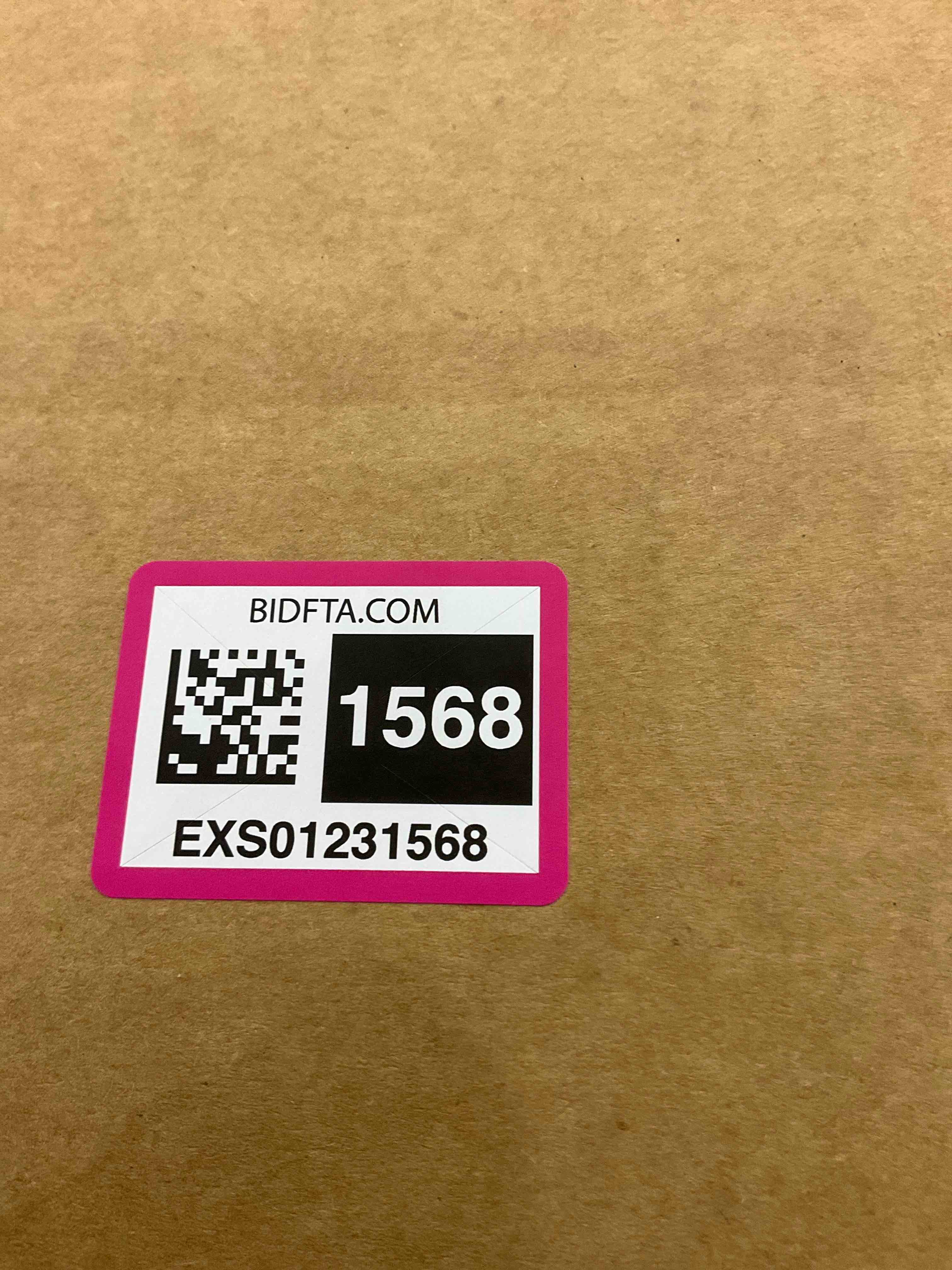 https://s3.amazonaws.com/lotting-images-prod/BargainHunt/EXS01231568_1712241144426.jpeg