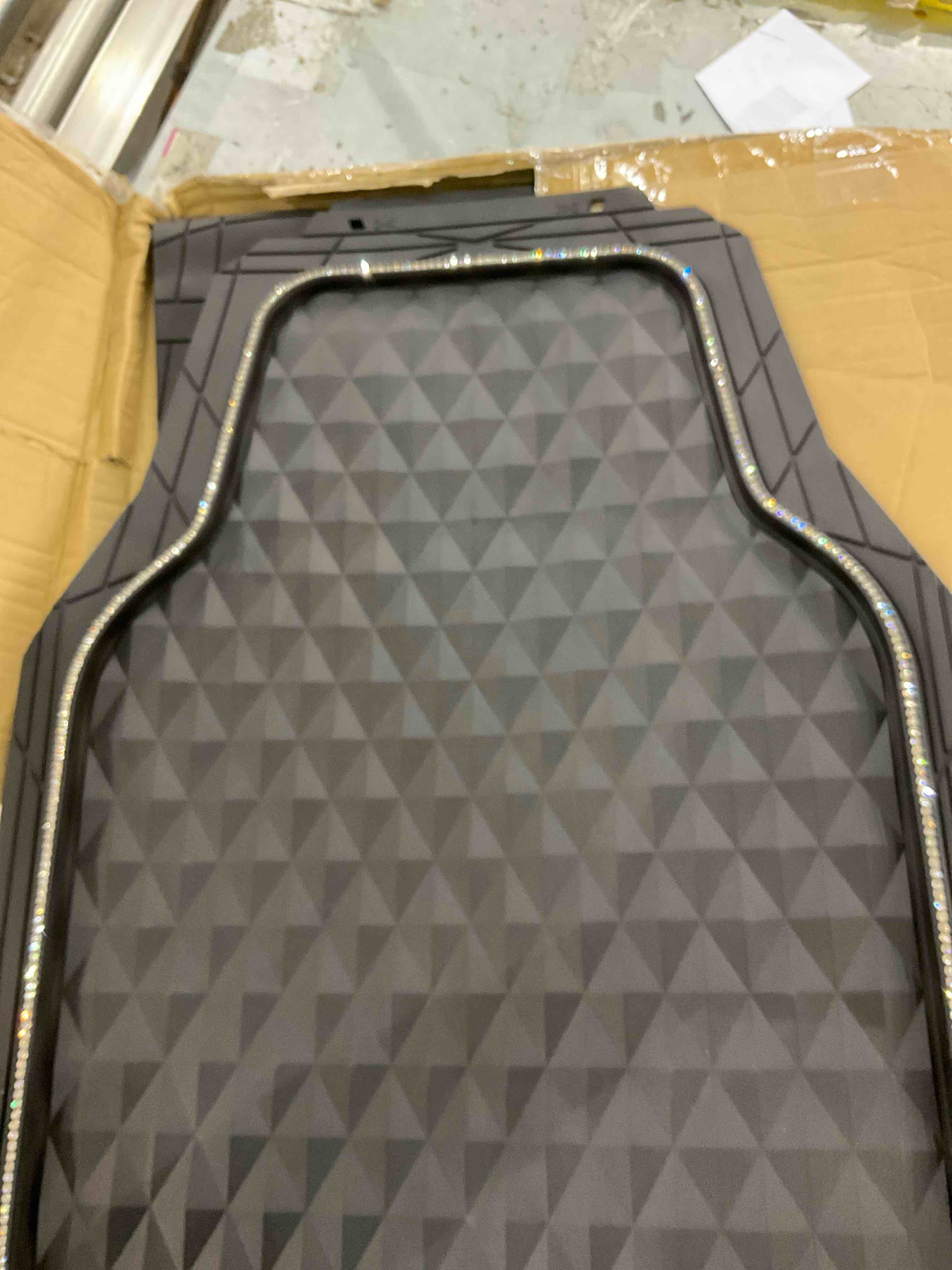 car pass rubber car mates