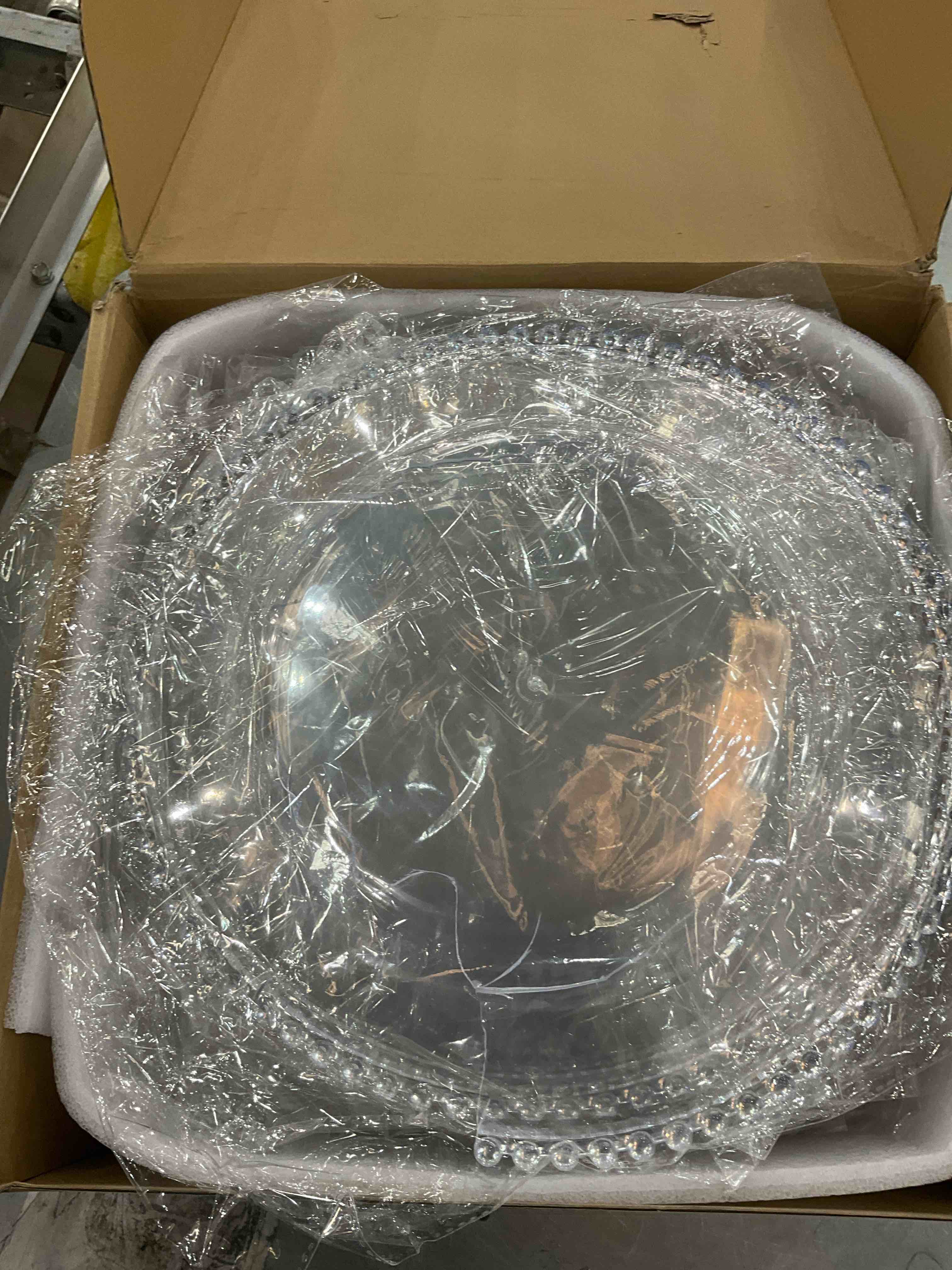 https://s3.amazonaws.com/lotting-images-prod/BargainHunt/EXS01231614_1712252129839.jpeg