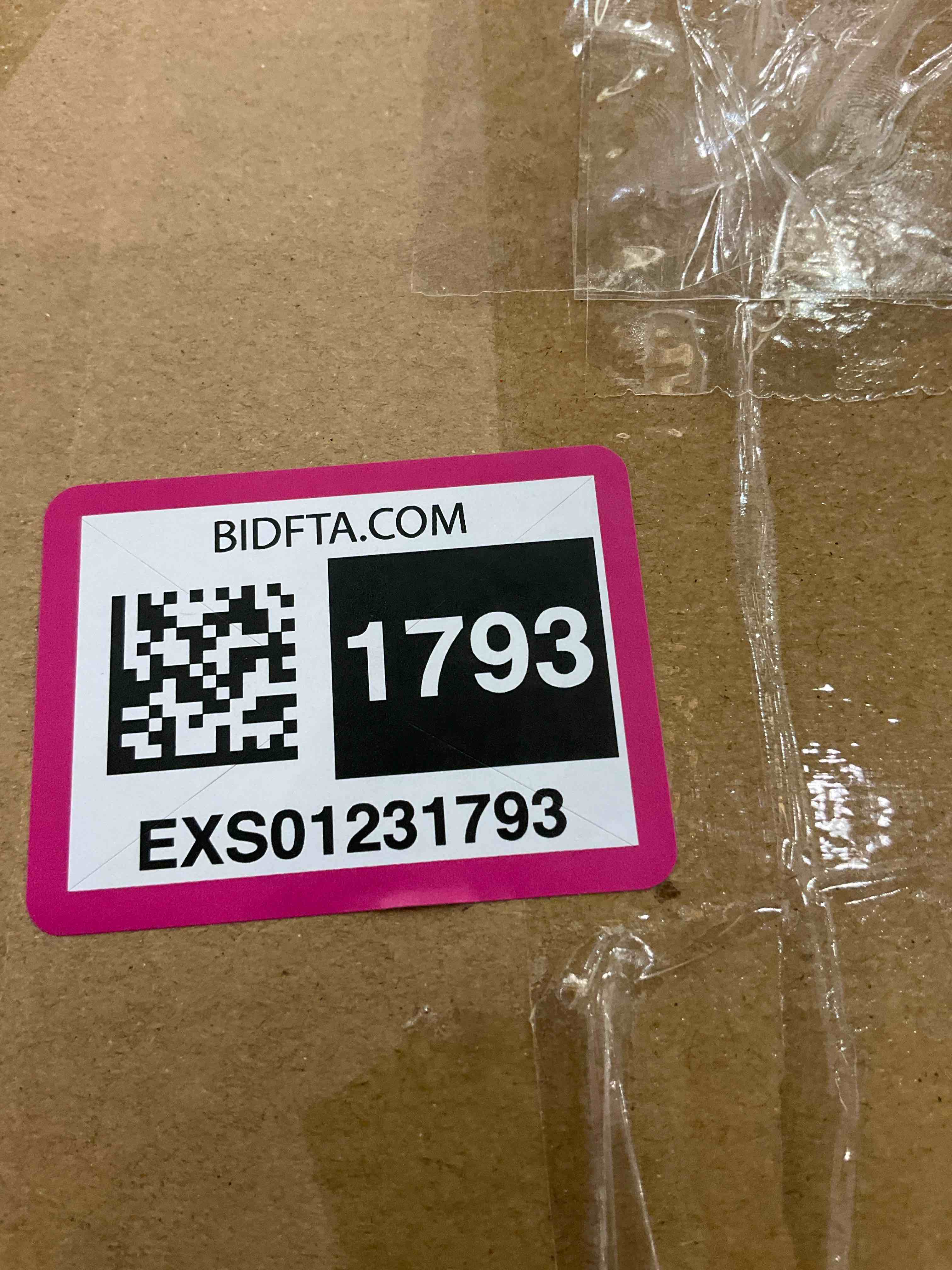 https://s3.amazonaws.com/lotting-images-prod/BargainHunt/EXS01231793_1712674305351.jpeg