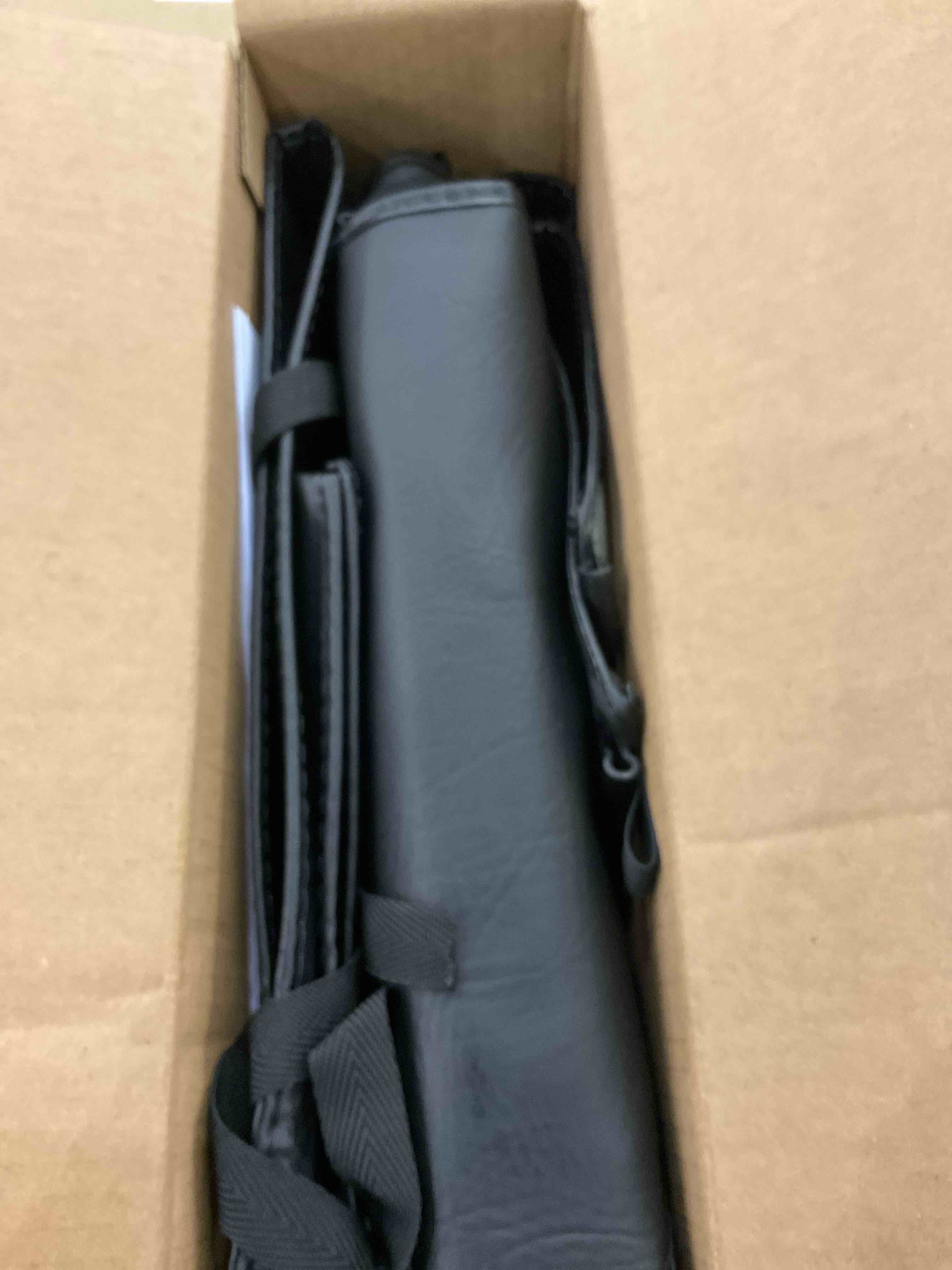 https://s3.amazonaws.com/lotting-images-prod/BargainHunt/EXS01231808_1712676726801.jpeg