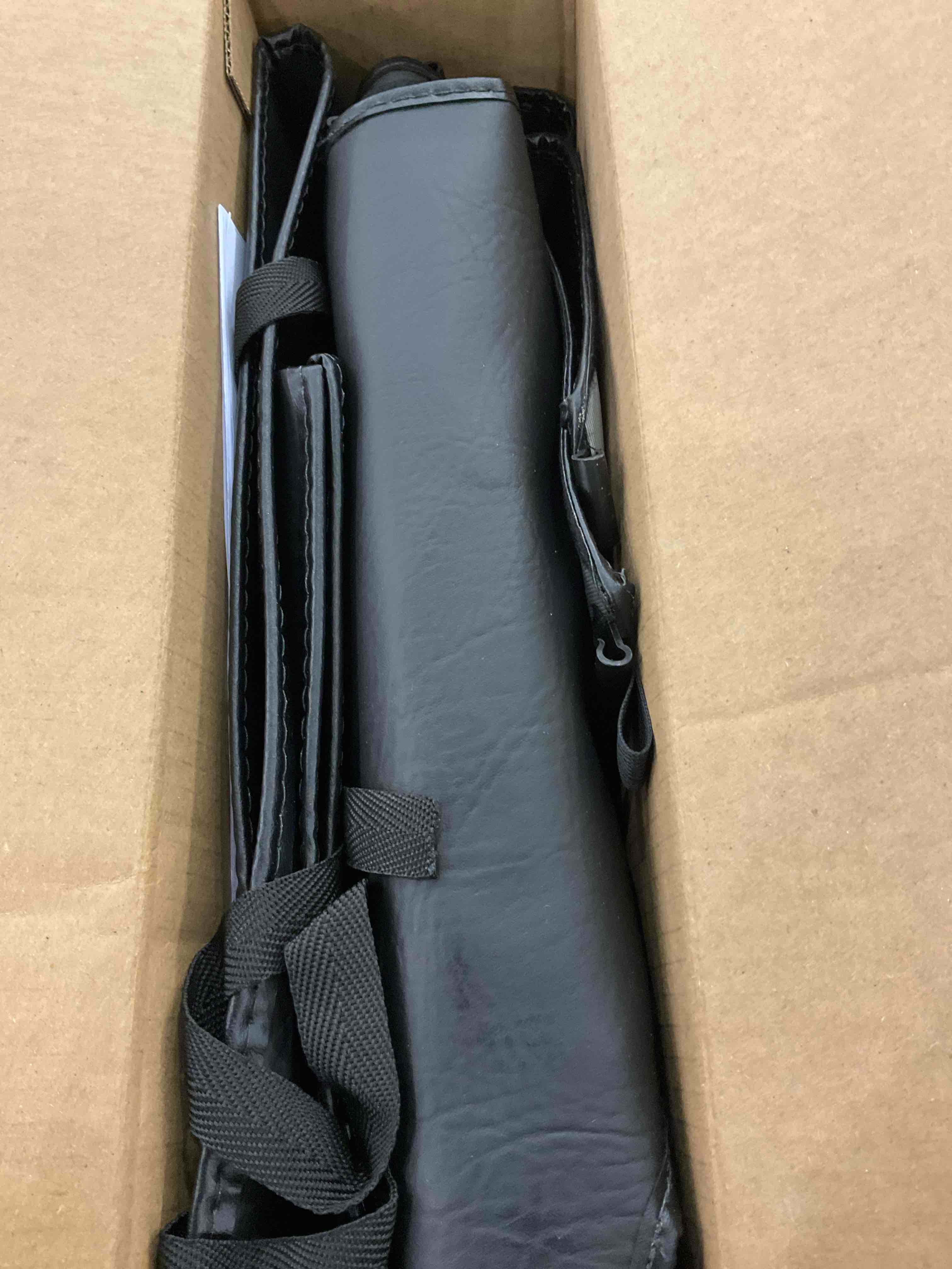 https://s3.amazonaws.com/lotting-images-prod/BargainHunt/EXS01231808_1712676728007.jpeg