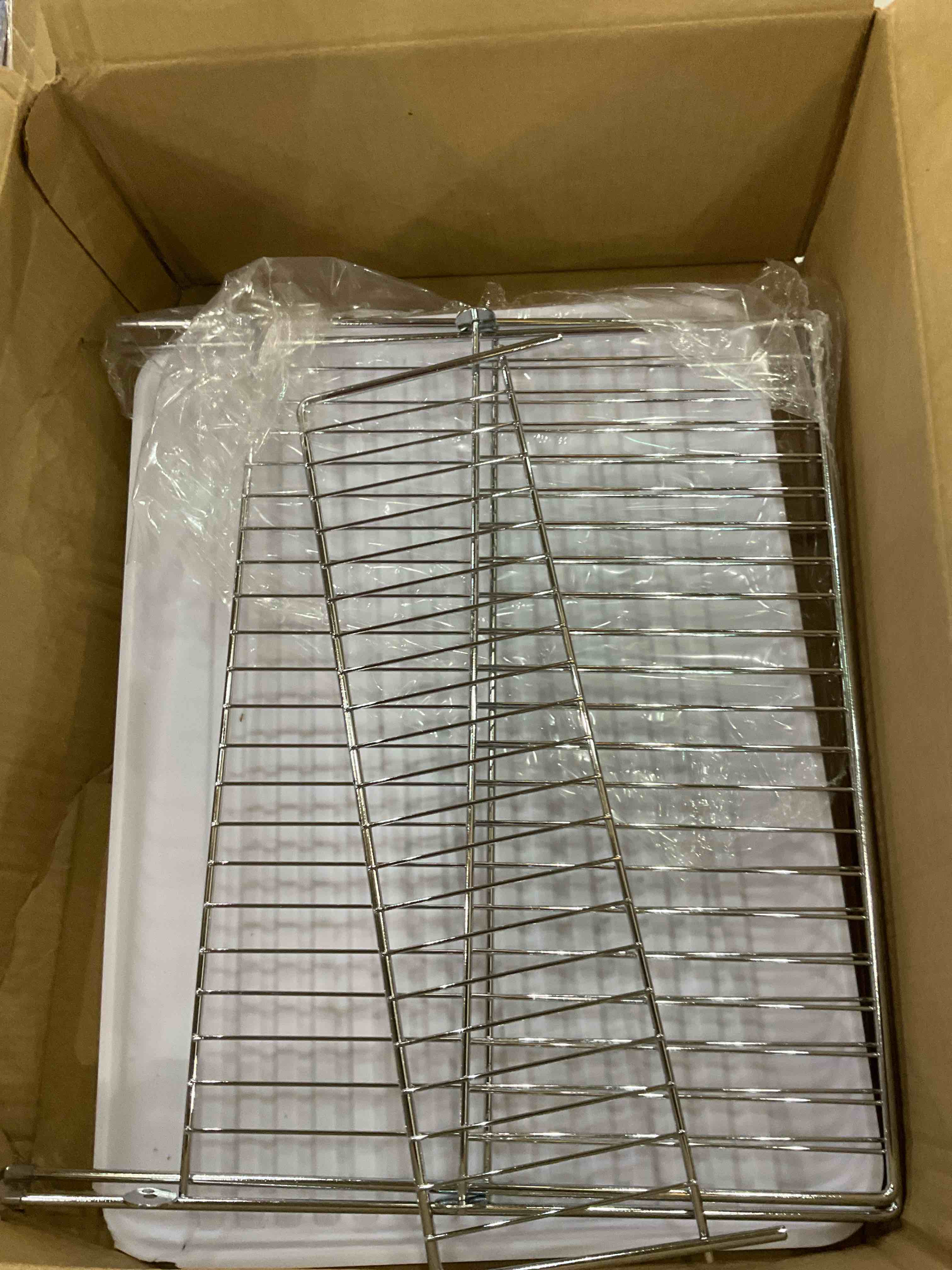 https://s3.amazonaws.com/lotting-images-prod/BargainHunt/EXS01231941_1712758311257.jpeg