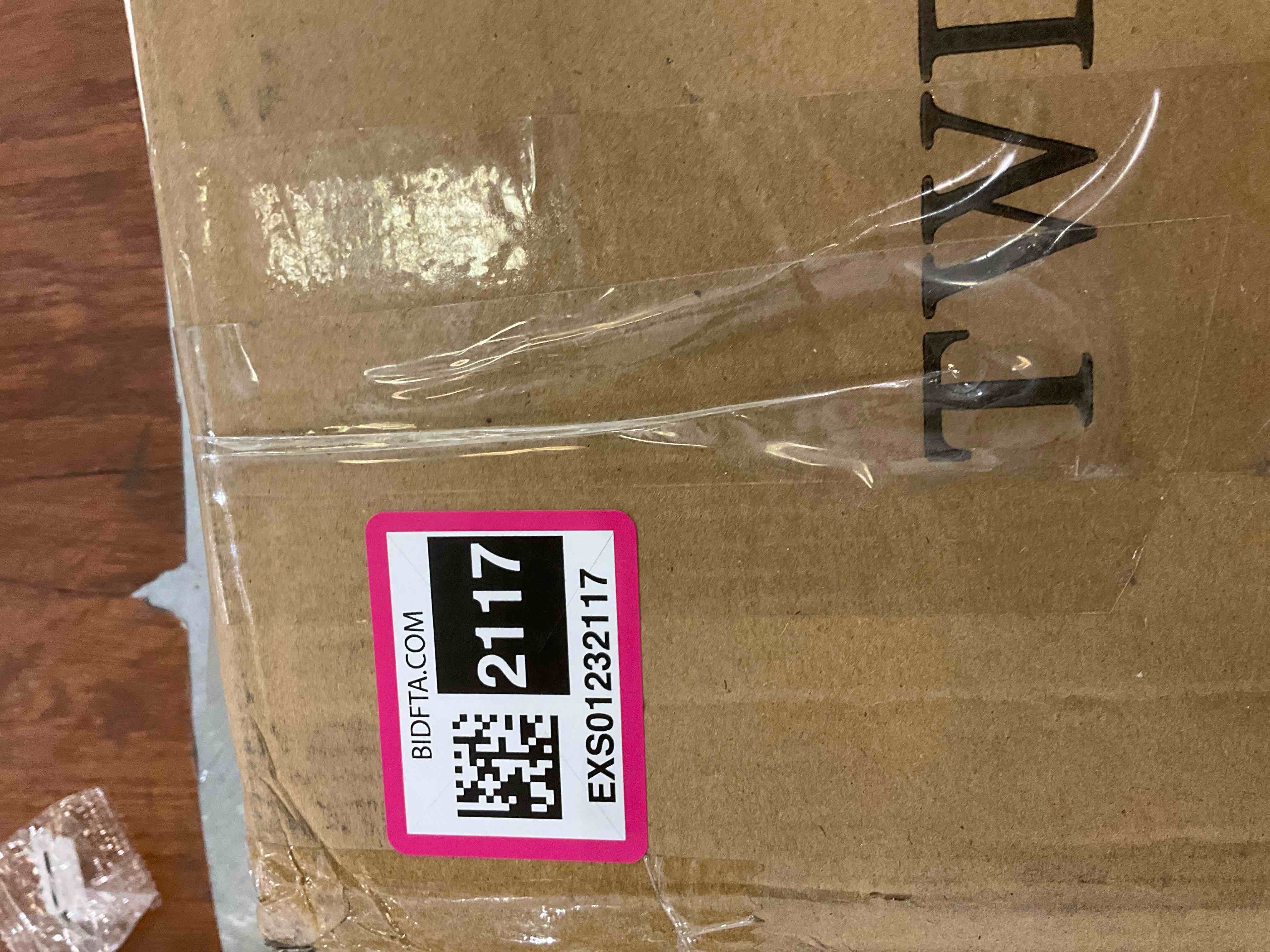 https://s3.amazonaws.com/lotting-images-prod/BargainHunt/EXS01232117_1712344193609.jpeg