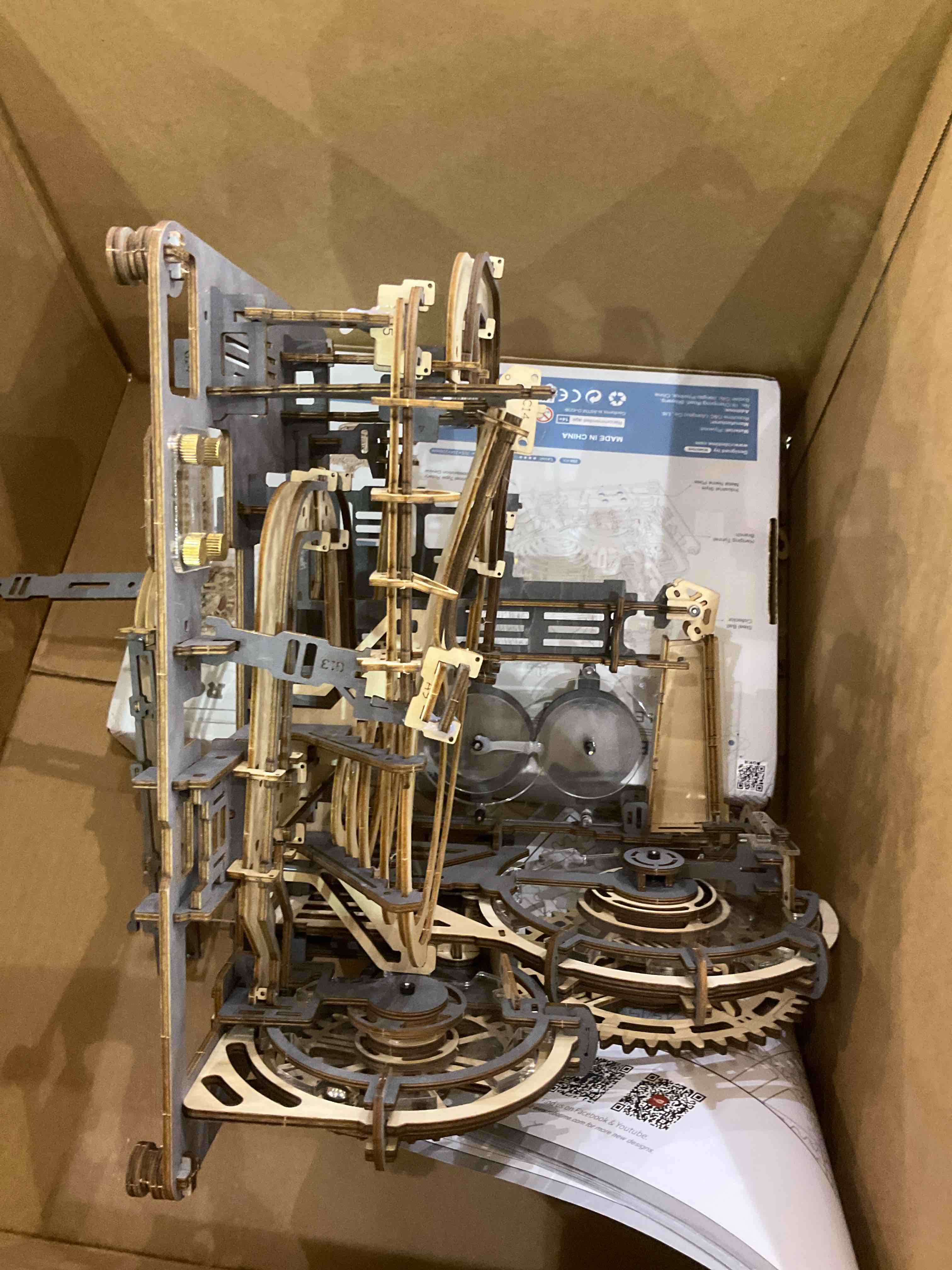 https://s3.amazonaws.com/lotting-images-prod/BargainHunt/EXS01232154_1712584034804.jpeg