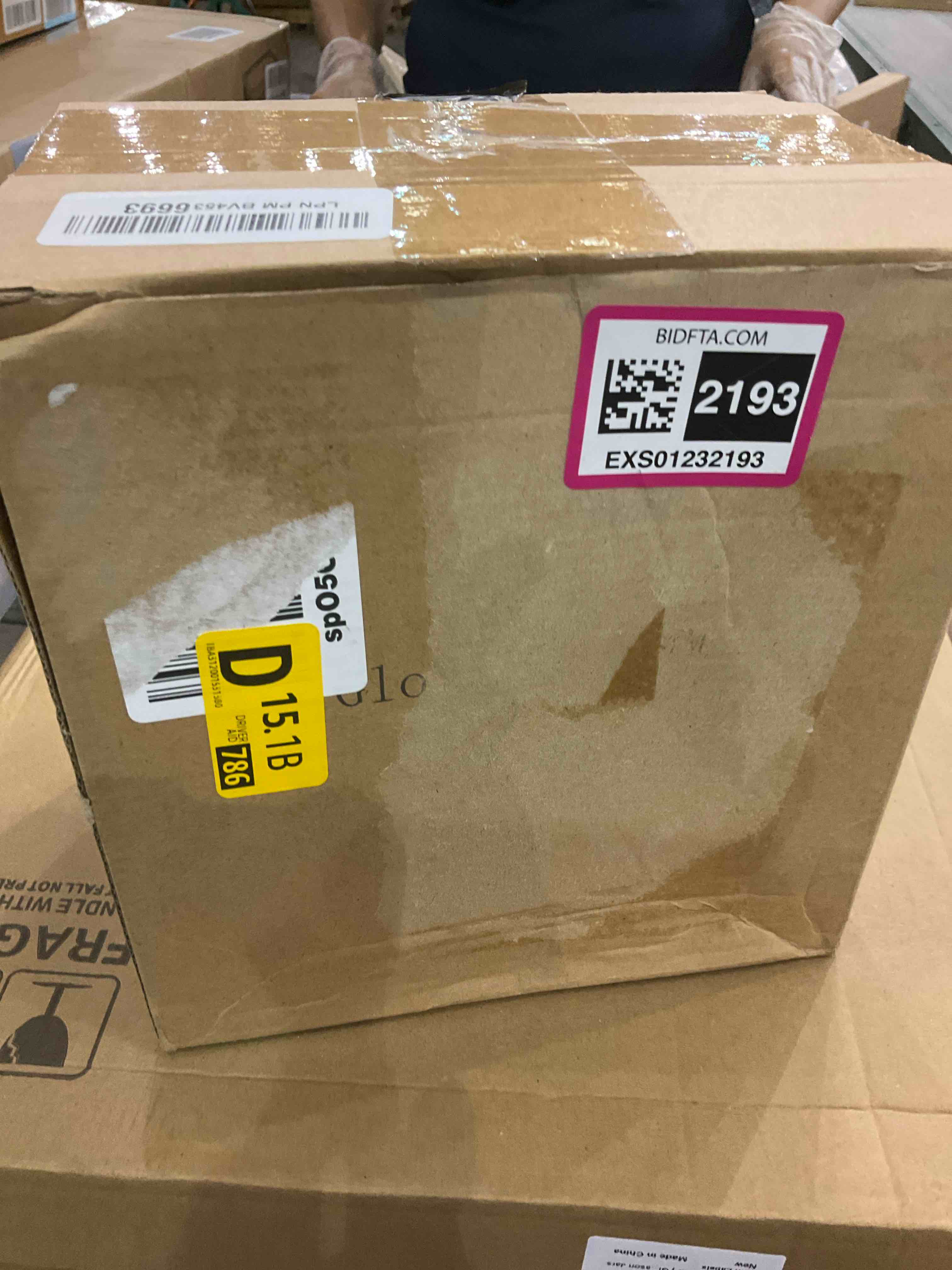 https://s3.amazonaws.com/lotting-images-prod/BargainHunt/EXS01232193_1712597709875.jpeg