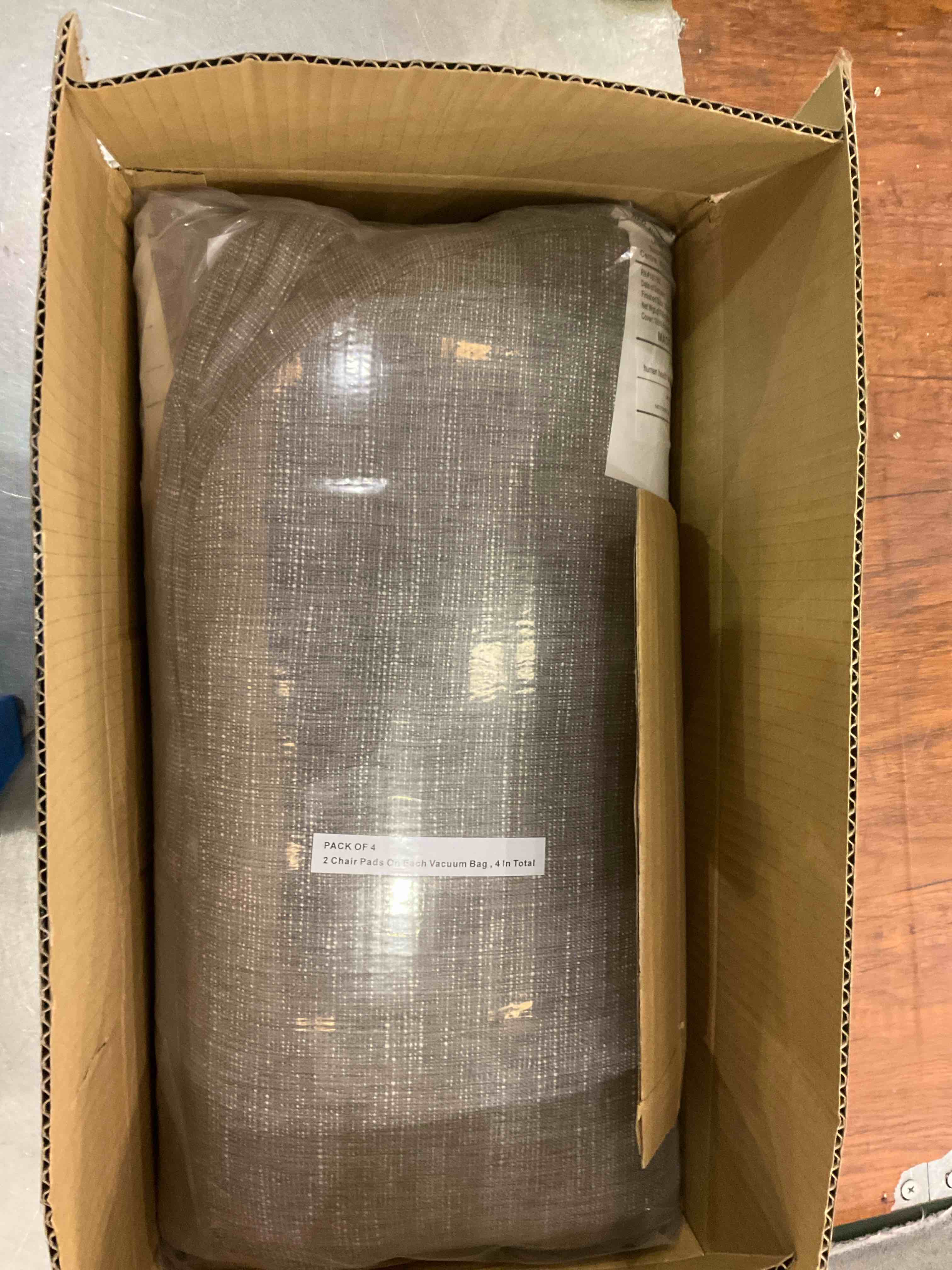 https://s3.amazonaws.com/lotting-images-prod/BargainHunt/EXS01232320_1712680654249.jpeg