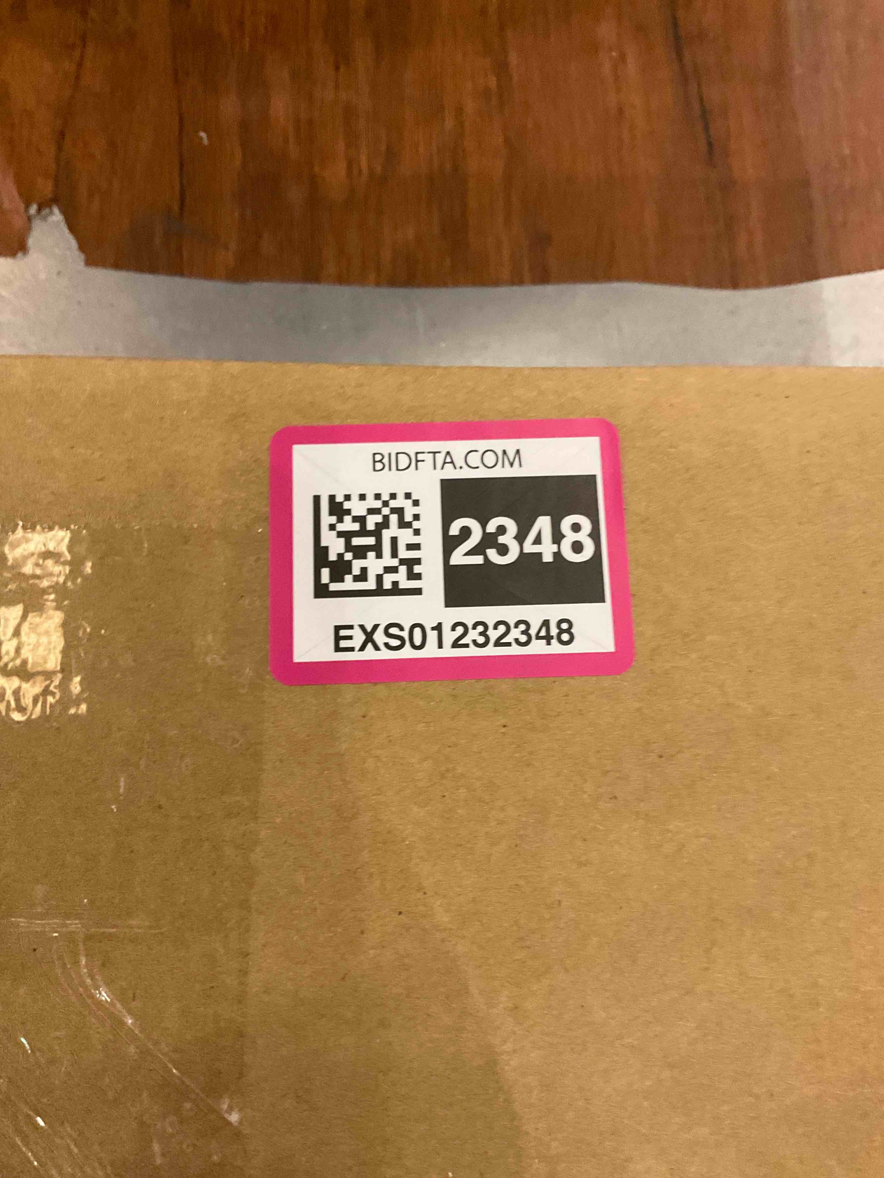 https://s3.amazonaws.com/lotting-images-prod/BargainHunt/EXS01232348_1712683723659.jpeg