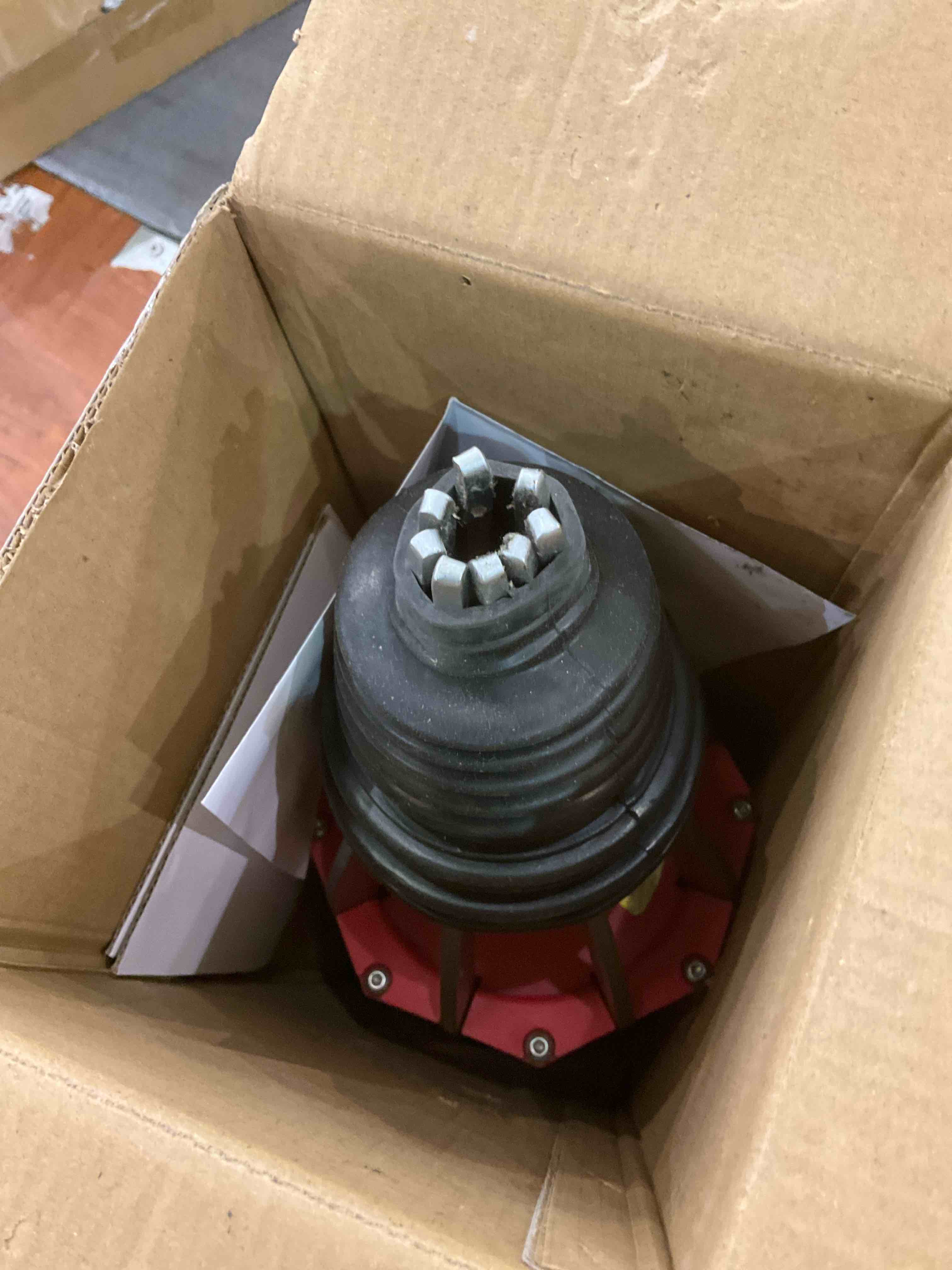https://s3.amazonaws.com/lotting-images-prod/BargainHunt/EXS01232359_1712686943273.jpeg