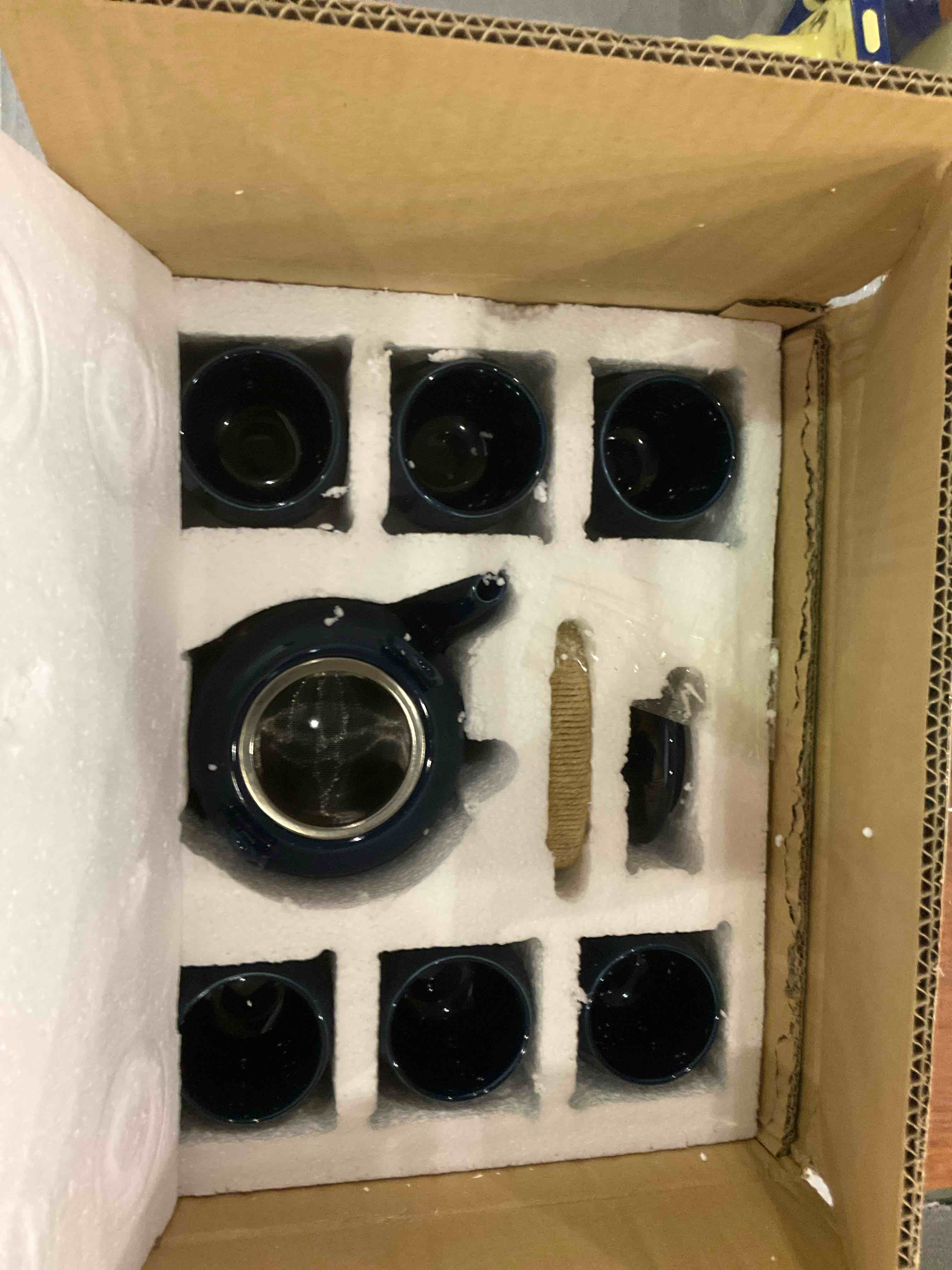 https://s3.amazonaws.com/lotting-images-prod/BargainHunt/EXS01232396_1712749099255.jpeg