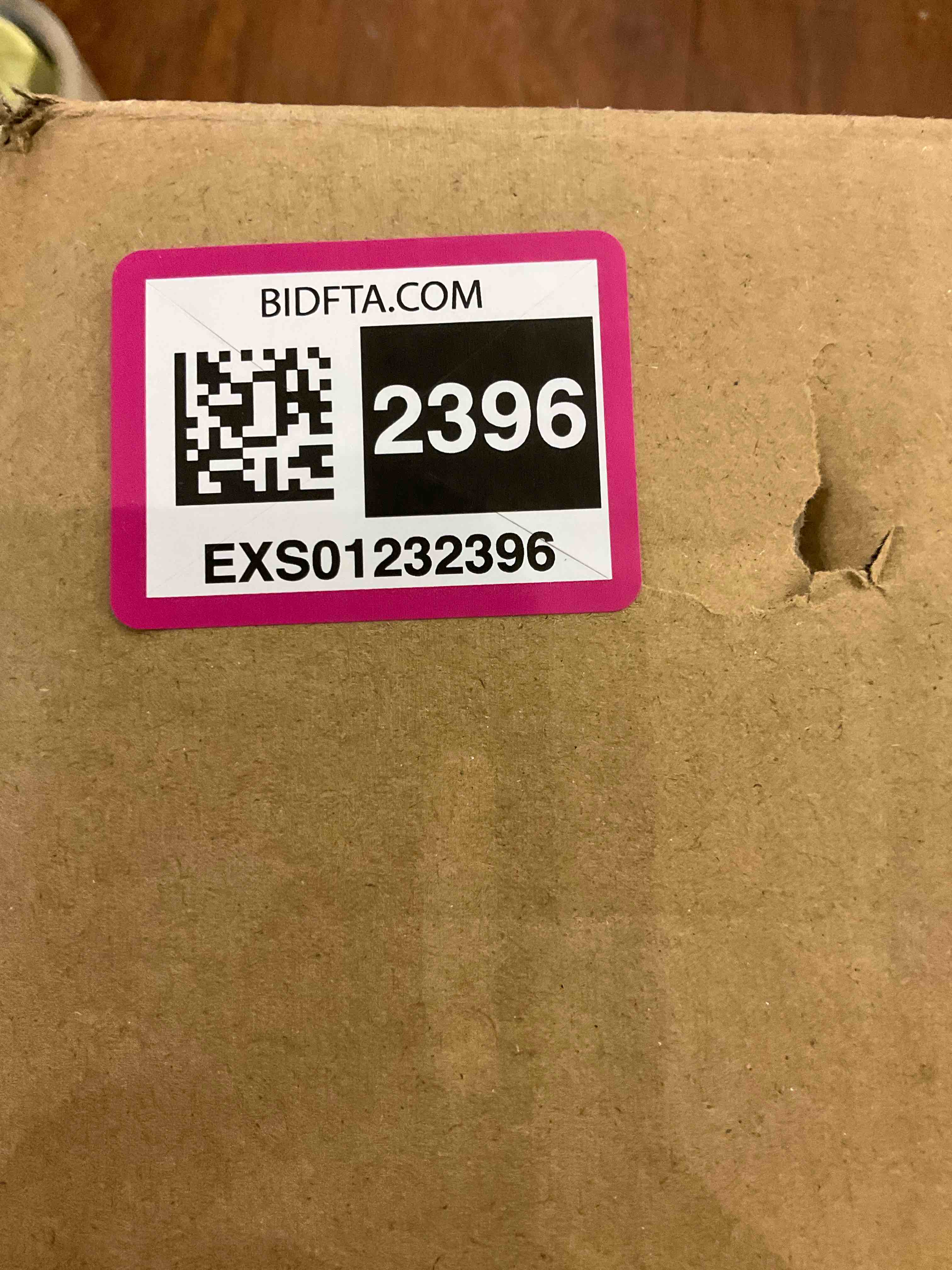 https://s3.amazonaws.com/lotting-images-prod/BargainHunt/EXS01232396_1712749118565.jpeg