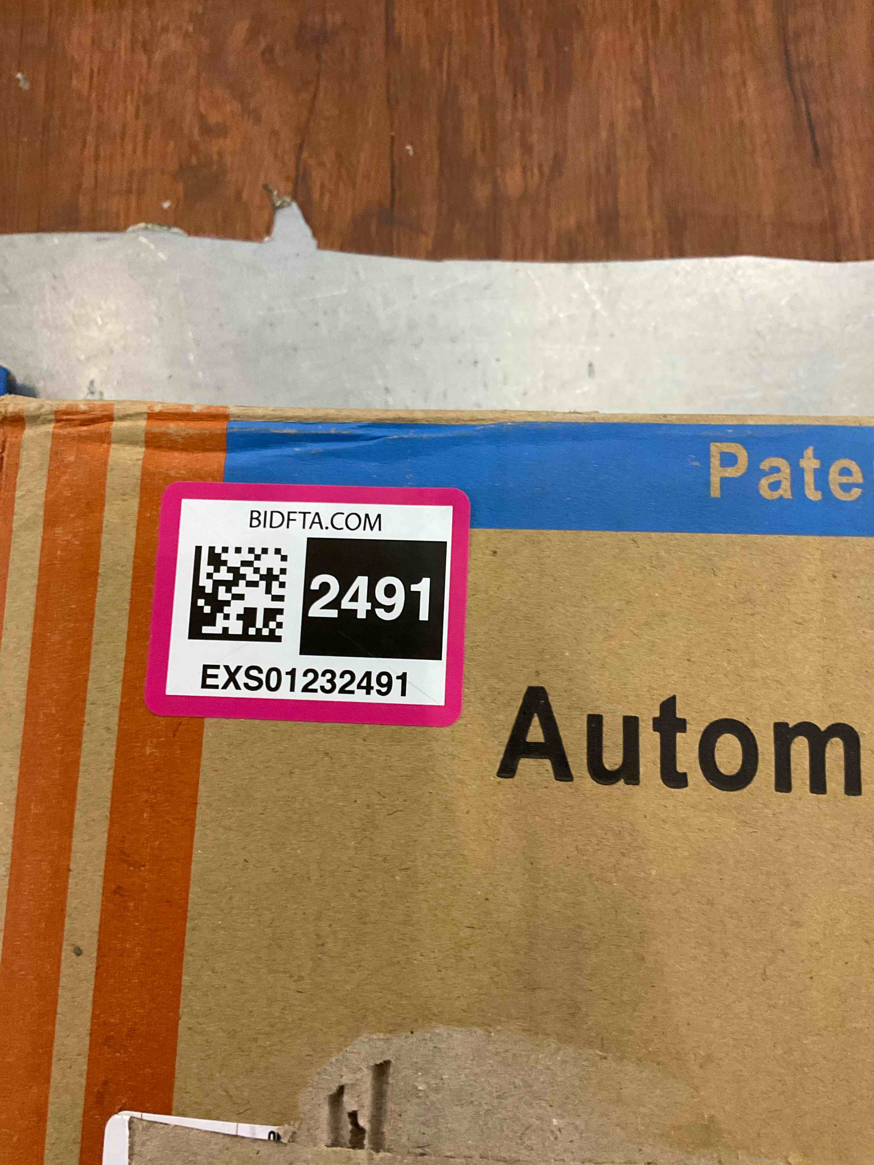 https://s3.amazonaws.com/lotting-images-prod/BargainHunt/EXS01232491_1712763340341.jpeg