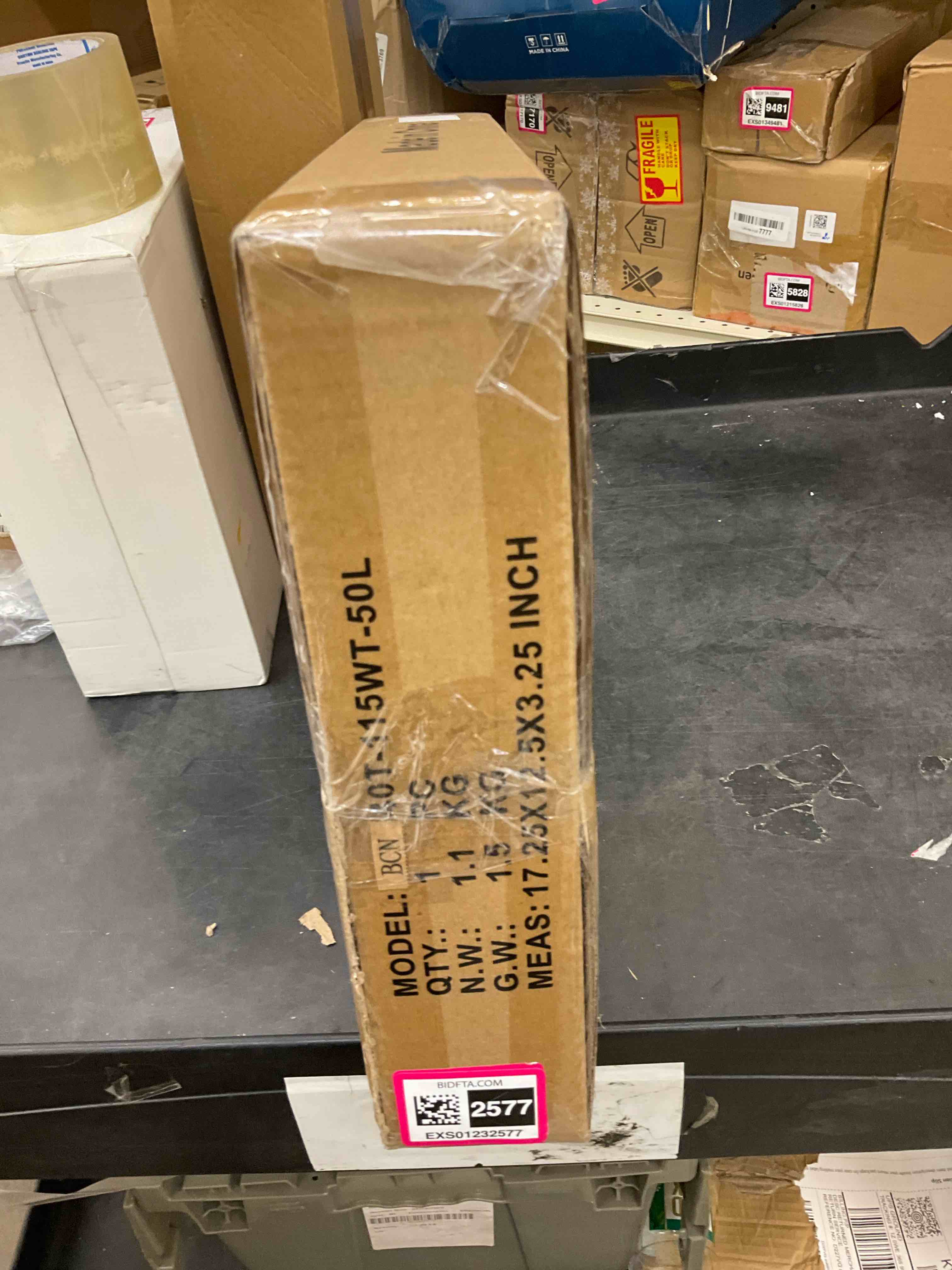 https://s3.amazonaws.com/lotting-images-prod/BargainHunt/EXS01232577_1712948360085.jpeg