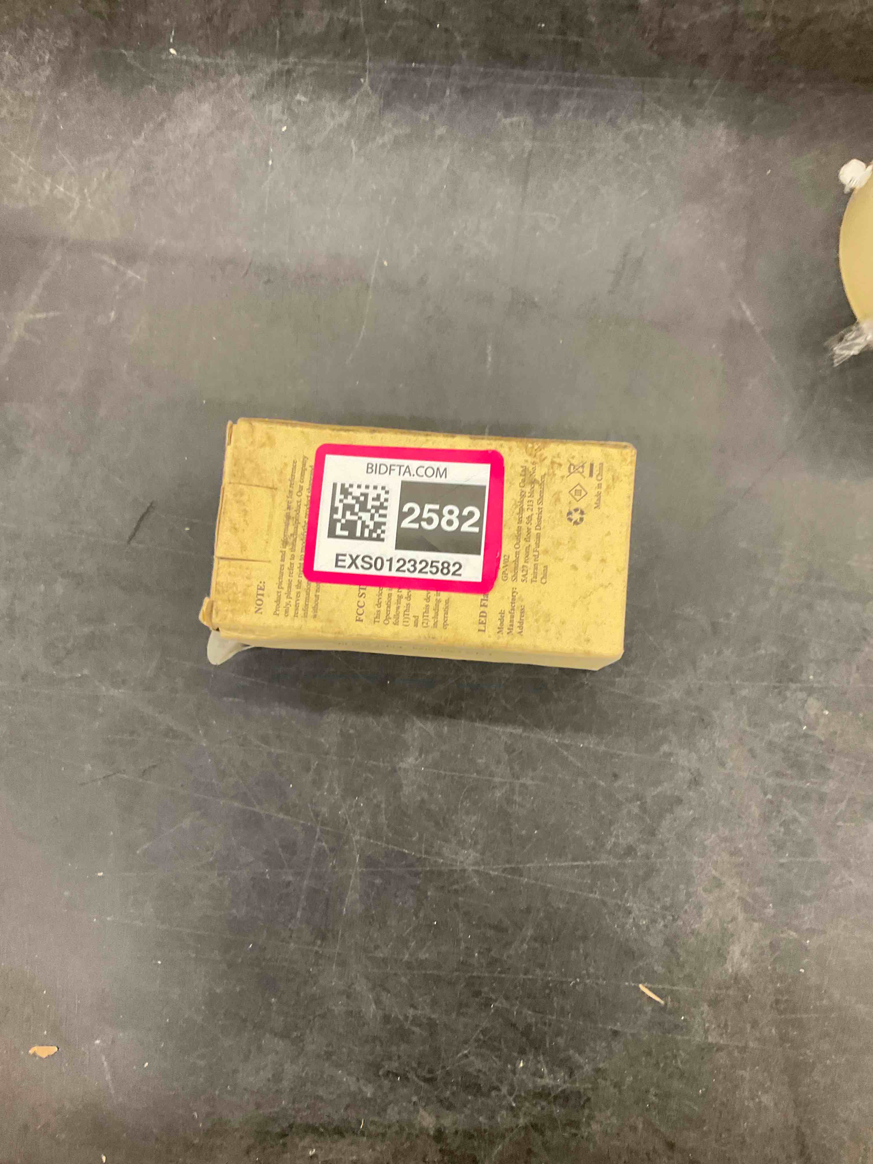 https://s3.amazonaws.com/lotting-images-prod/BargainHunt/EXS01232582_1712948862027.jpeg
