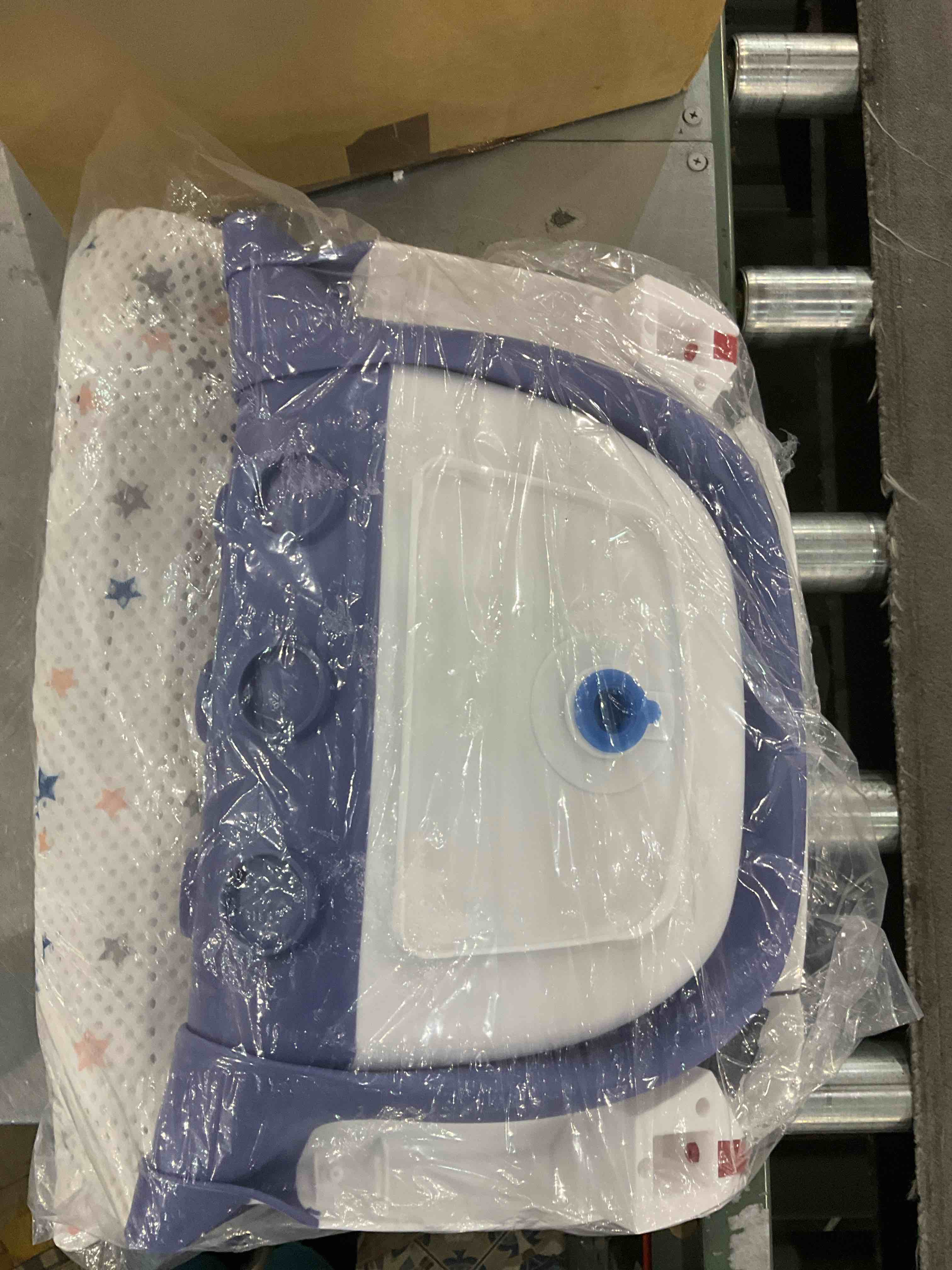 https://s3.amazonaws.com/lotting-images-prod/BargainHunt/EXS01234237_1712578094484.jpeg