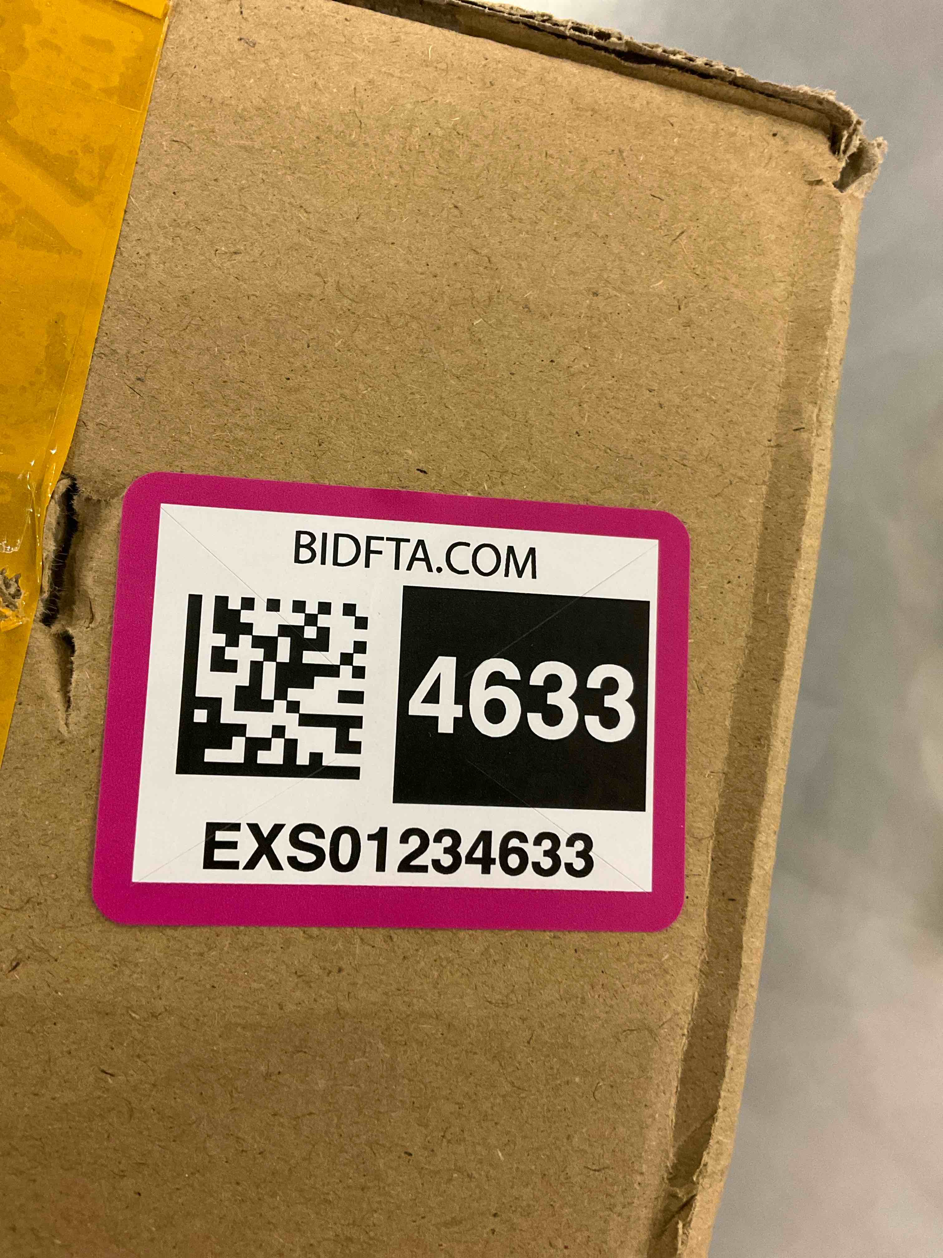 https://s3.amazonaws.com/lotting-images-prod/BargainHunt/EXS01234633_1712059062056.jpeg