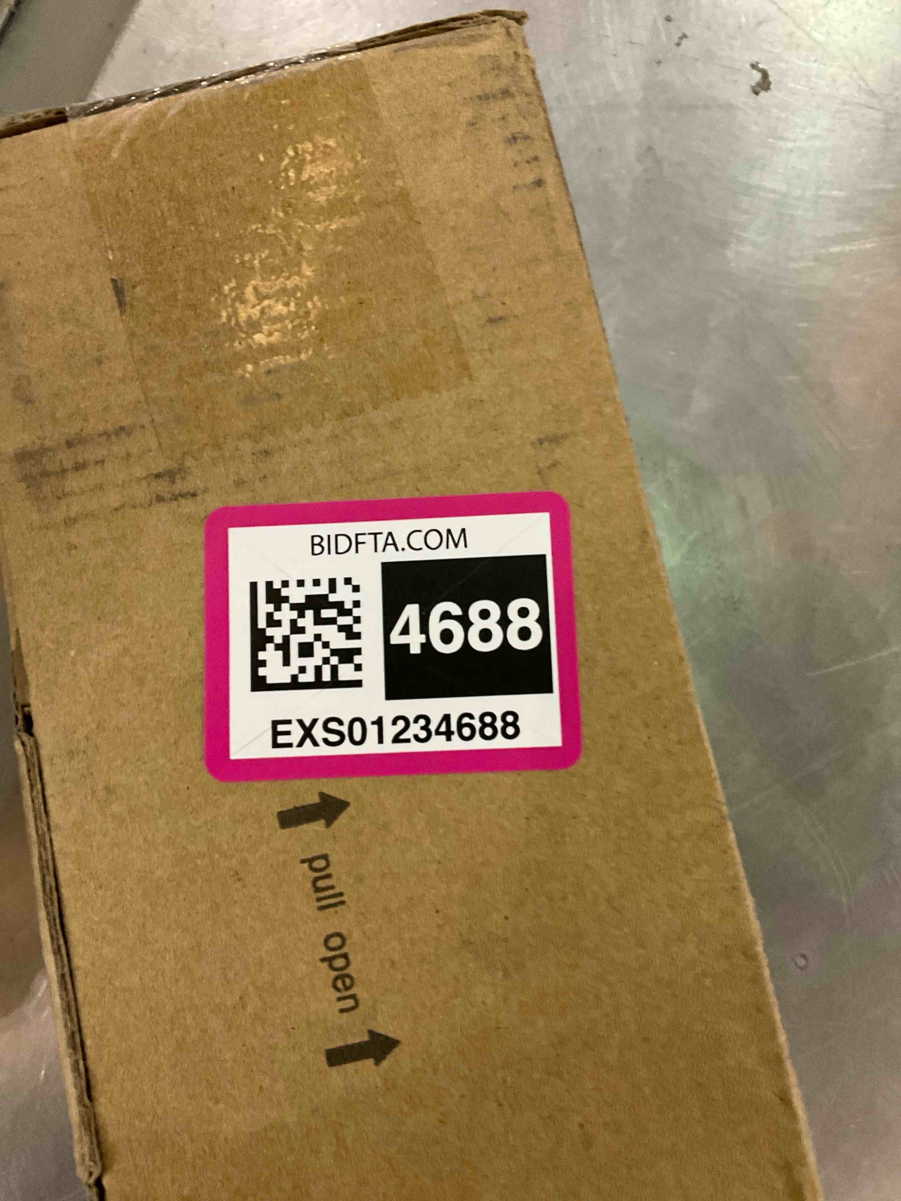 https://s3.amazonaws.com/lotting-images-prod/BargainHunt/EXS01234688_1712070847962.jpeg