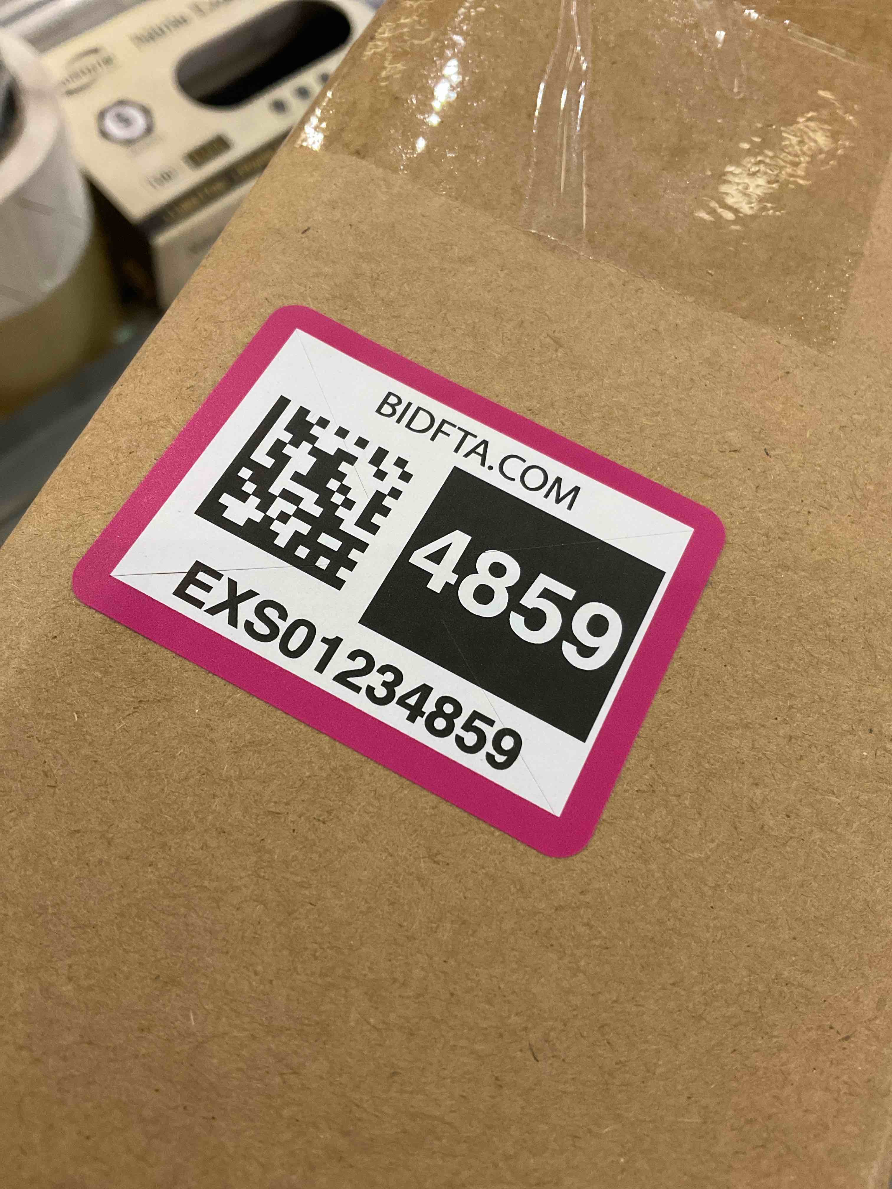 https://s3.amazonaws.com/lotting-images-prod/BargainHunt/EXS01234859_1712170192732.jpeg