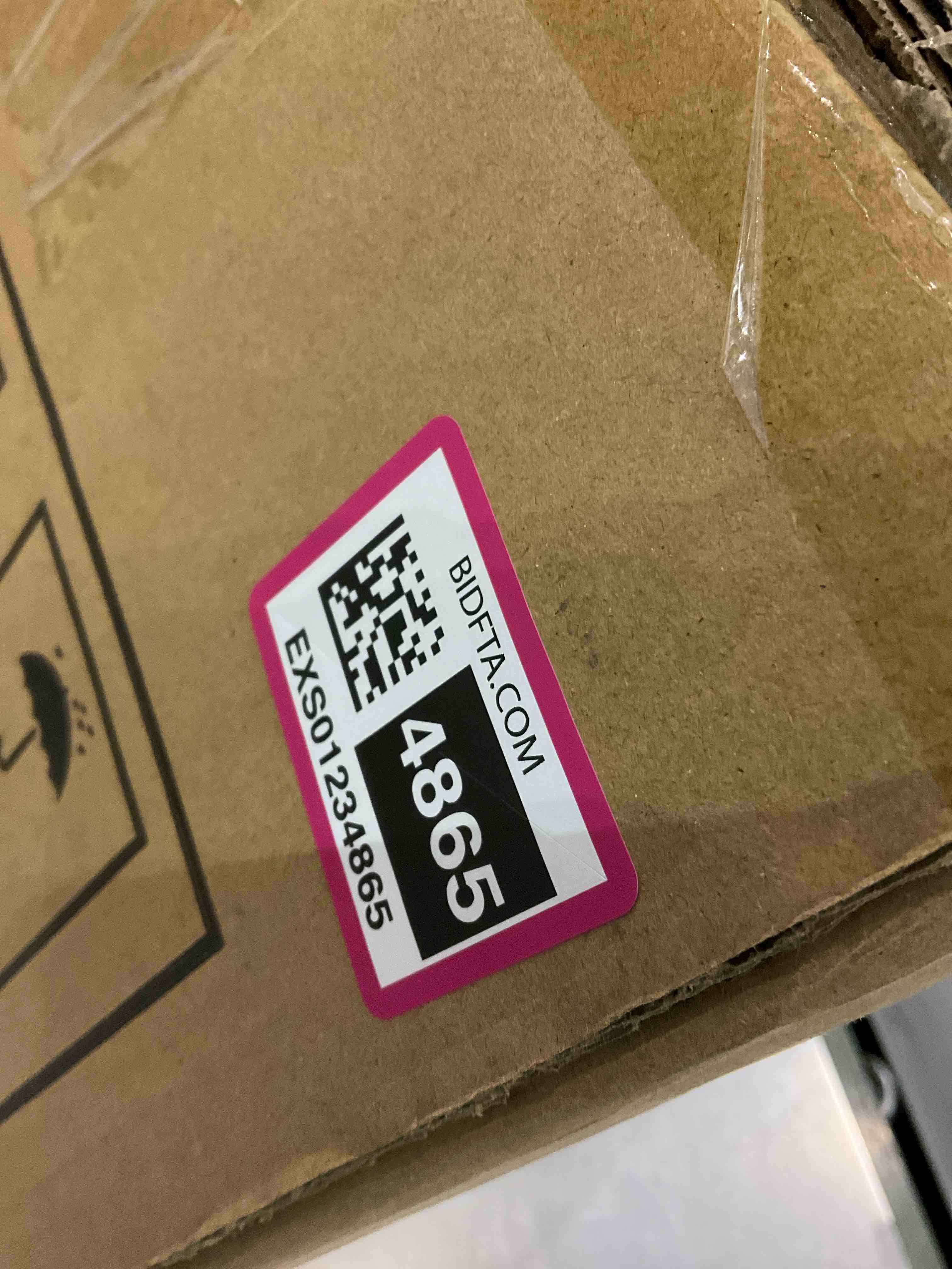 https://s3.amazonaws.com/lotting-images-prod/BargainHunt/EXS01234865_1712229197345.jpeg